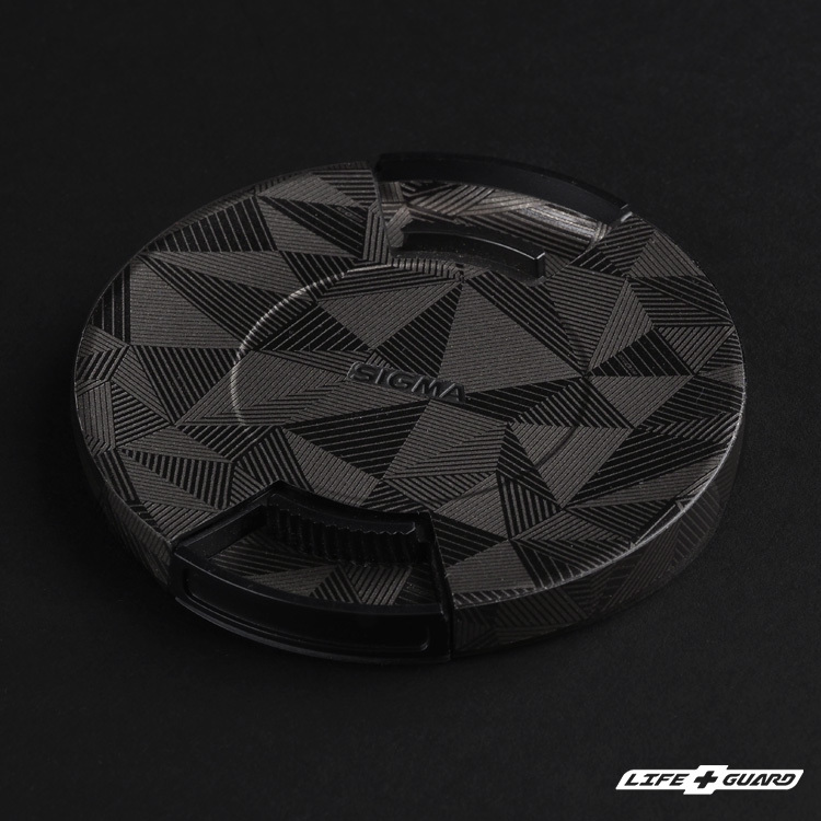 北歐鈦三角貼膜質感特寫，LIFE+GUARD 設計風格