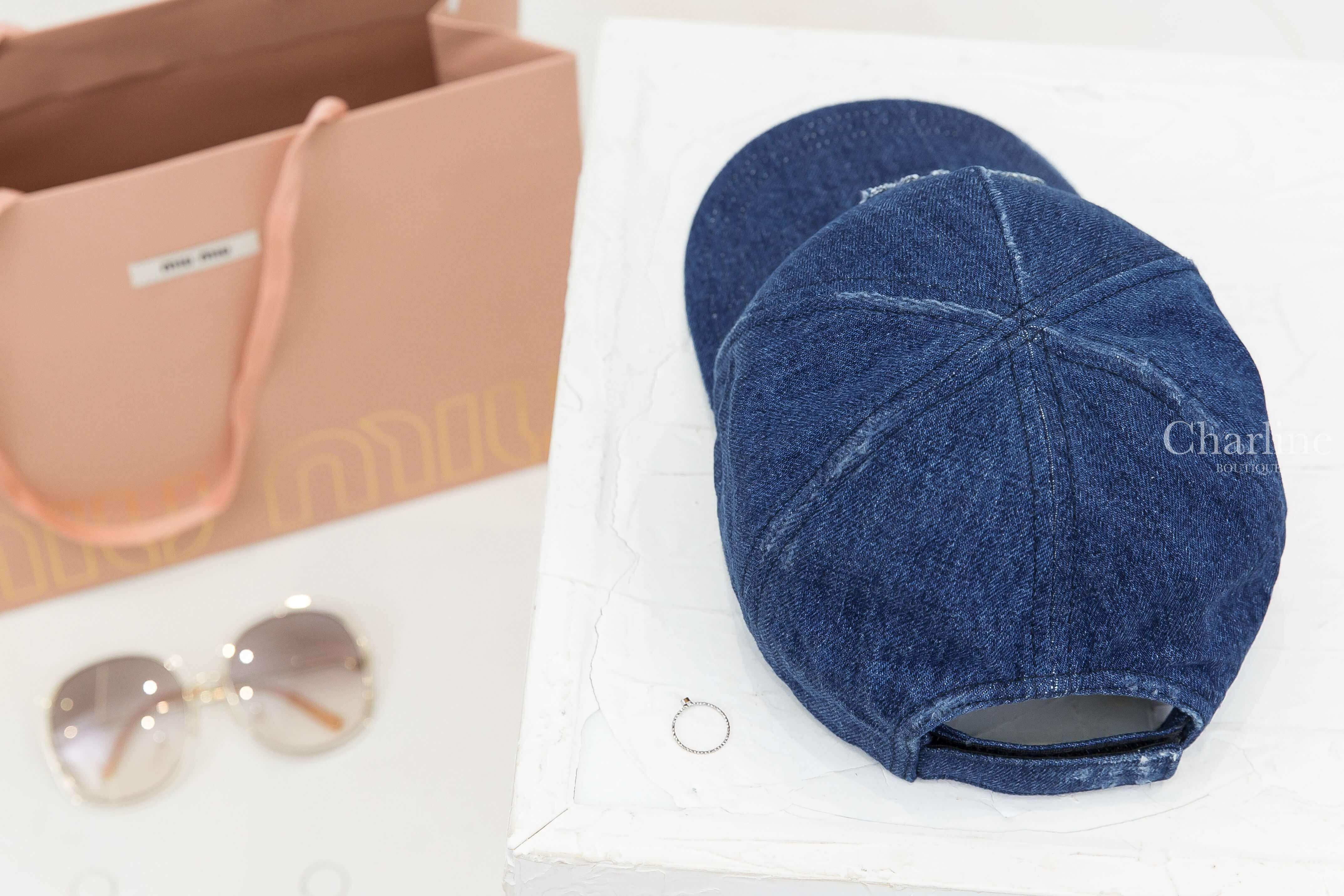 Miu Miu Denim Baseball Cap 海軍藍不修邊刺繡Logo丹寧布魔鬼氈棒球帽-Charline Boutique 精品代購
