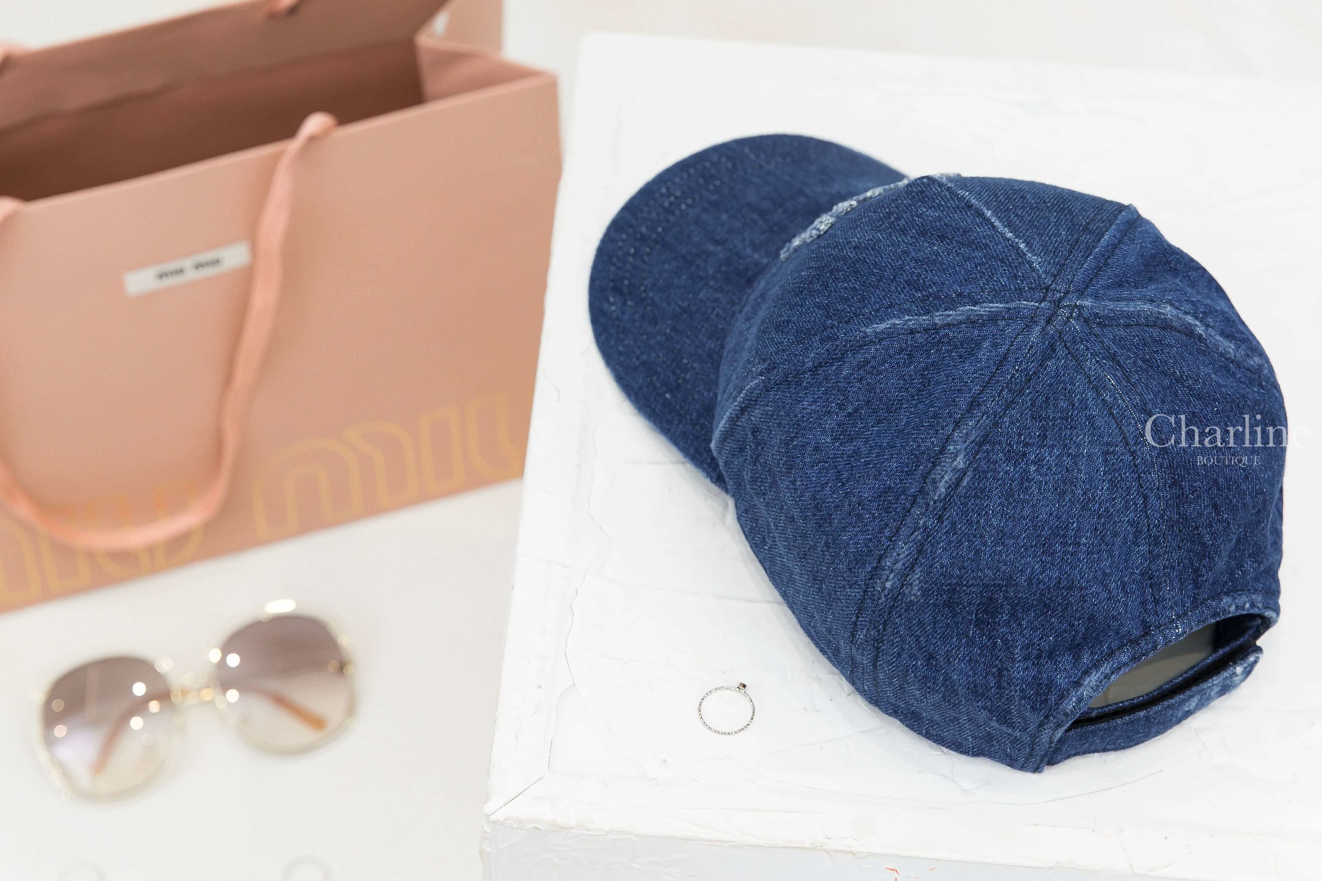 Miu Miu Denim Baseball Cap 海軍藍不修邊刺繡Logo丹寧布魔鬼氈棒球帽-Charline Boutique 精品代購