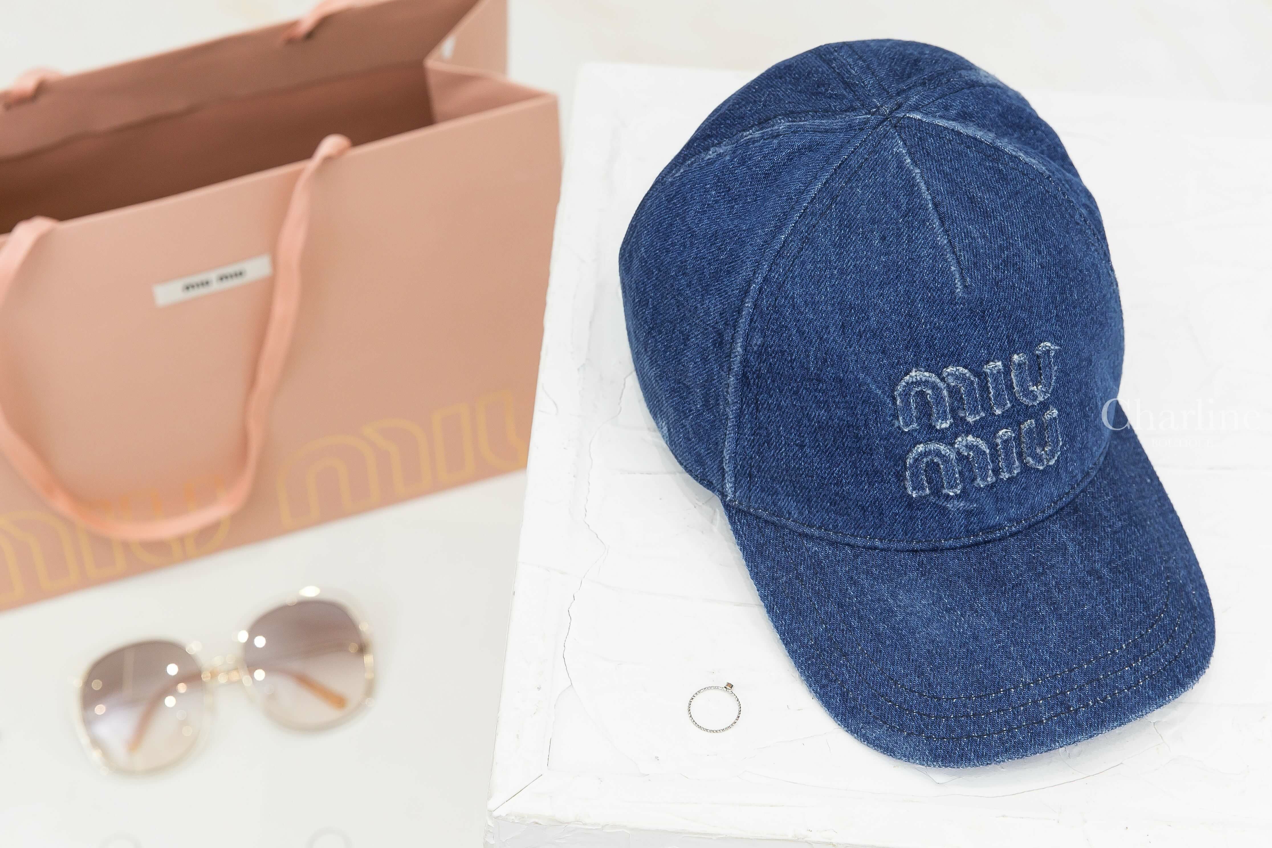 Miu Miu Denim Baseball Cap 海軍藍不修邊刺繡Logo丹寧布魔鬼氈棒球帽-Charline Boutique 精品代購