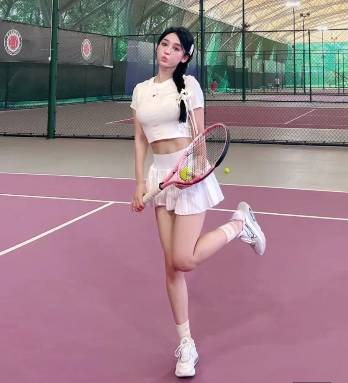 【代購】Nike Nsw Tee Essntl Slim Cap 圓領短版上衣 短袖 運動 米白 黑色 FB2874