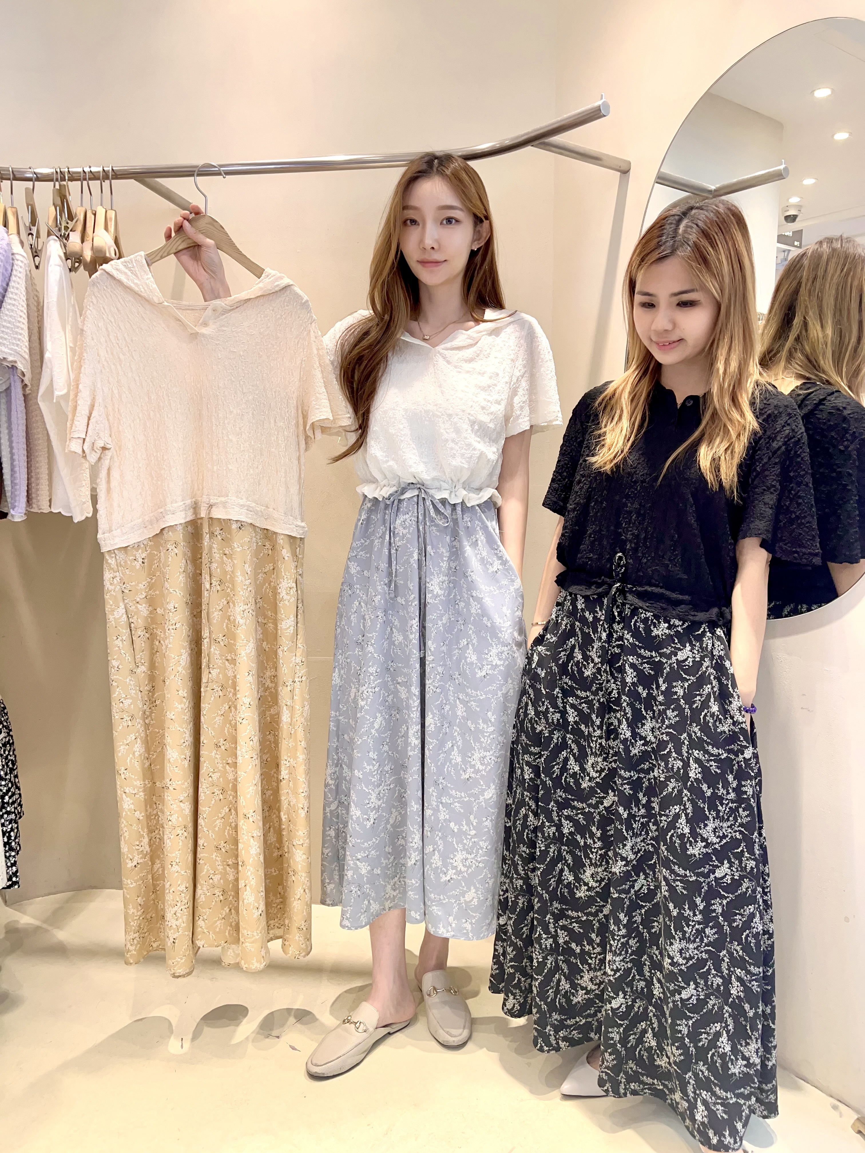 F55   胸 41 -49    長51 腰  40   HIP 52    $499