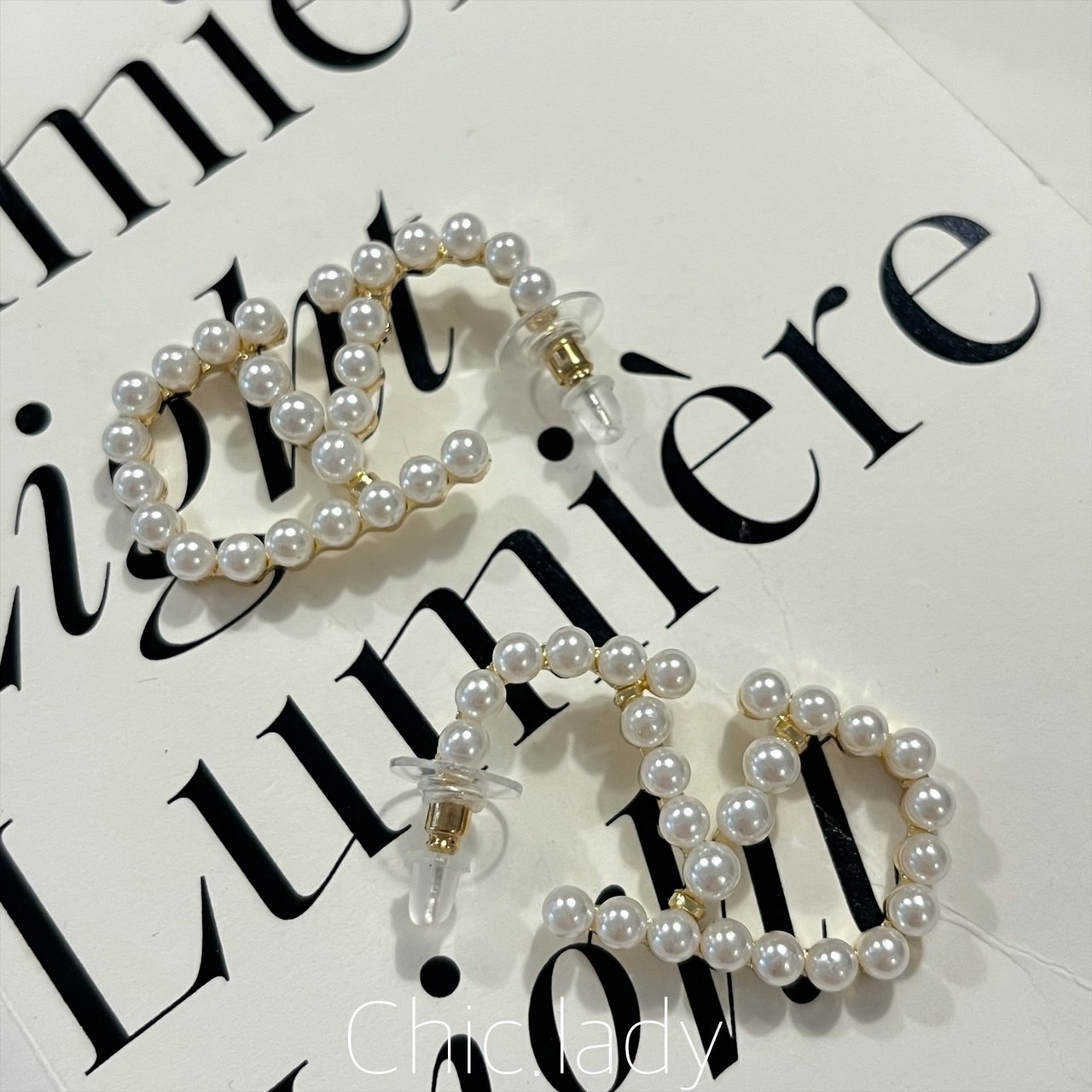 Earrings | 優雅珍珠V