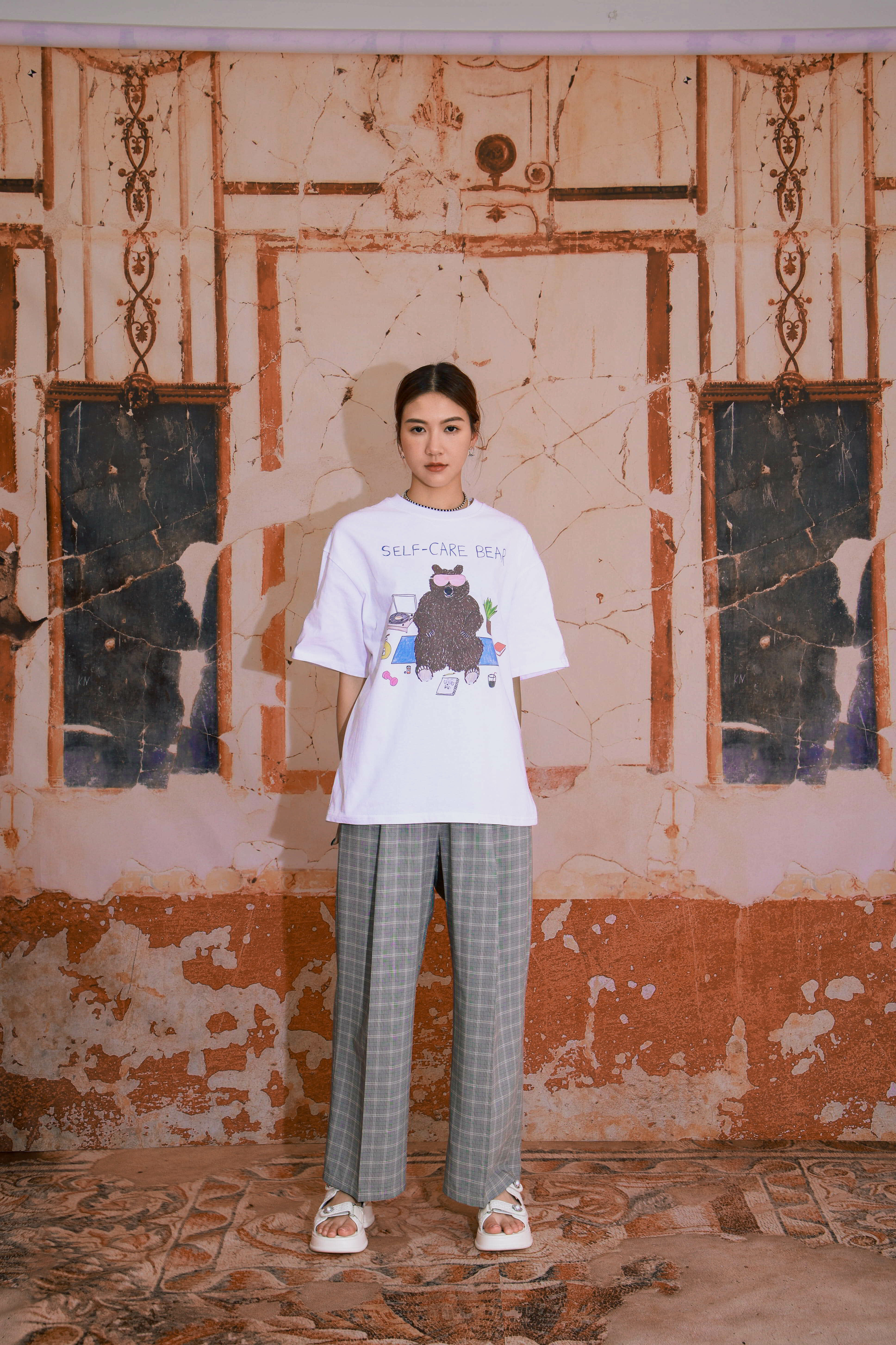 造型 843（外套＋Tee＋長褲）