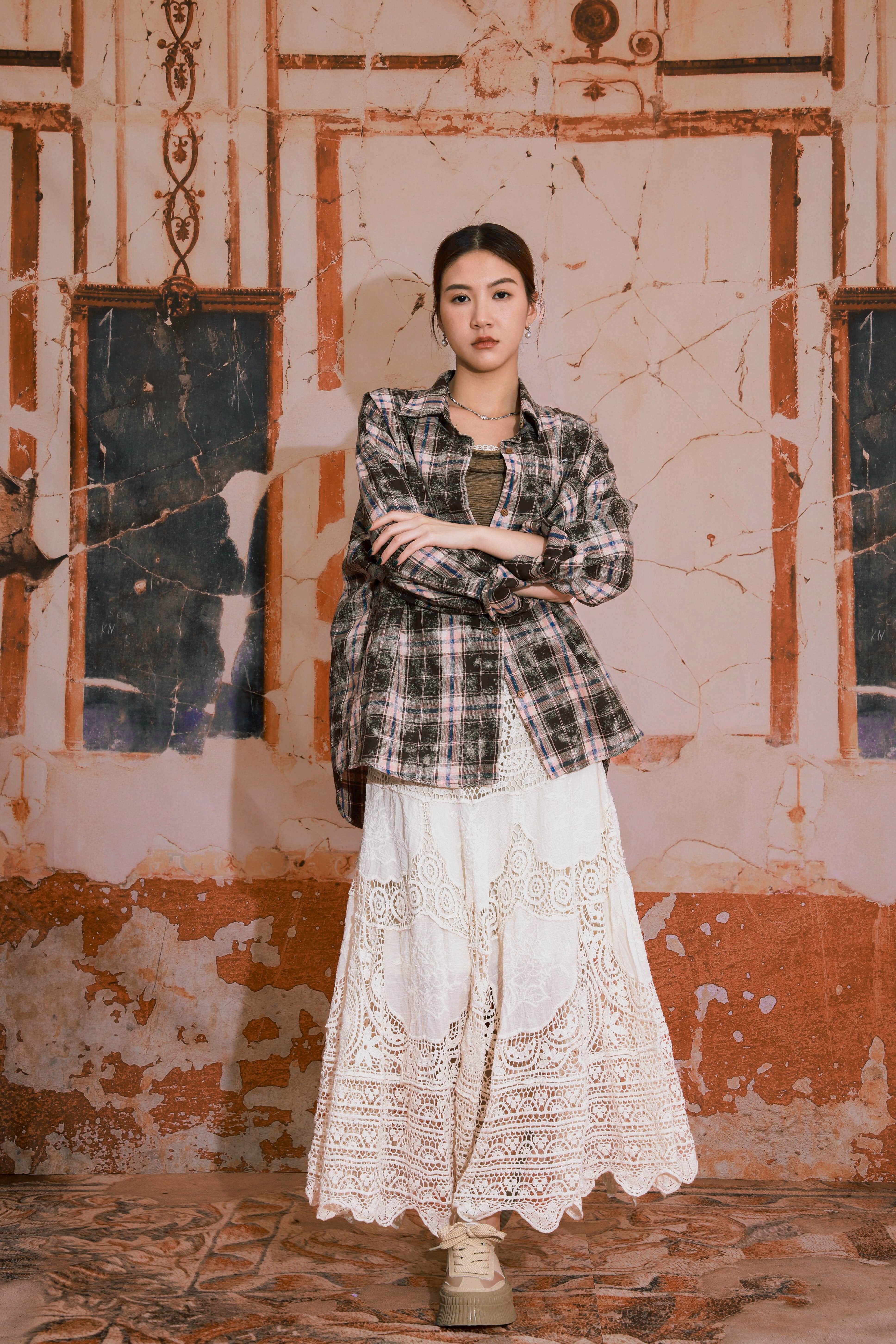 造型 844（恤衫＋上衣＋半截裙）