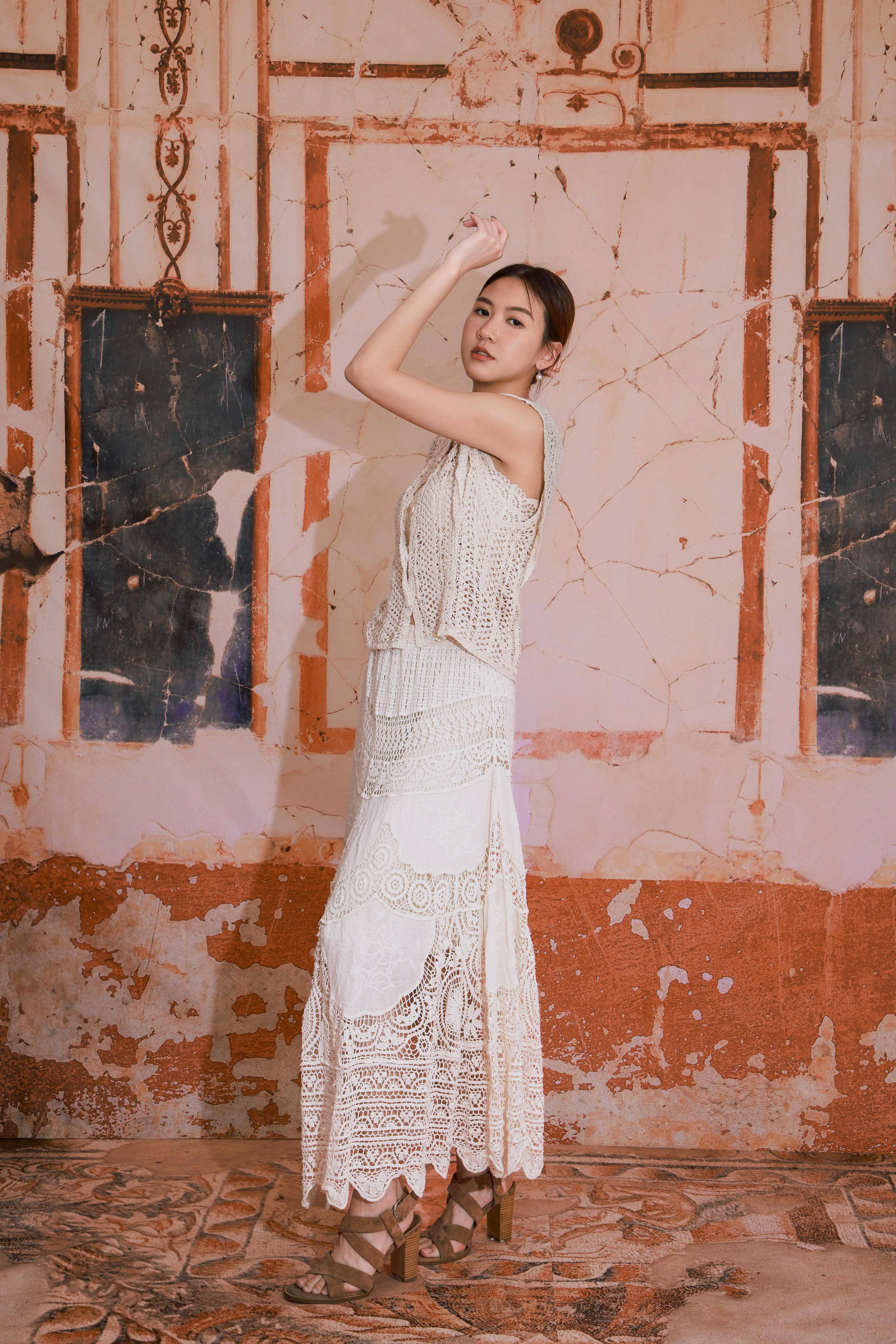 造型 845（上衣＋半截裙）