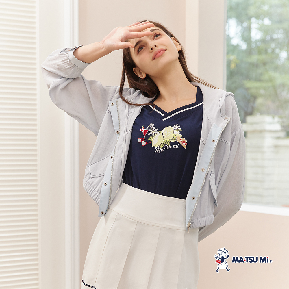 MA‧TSU Mi 撞色車線抽繩連帽薄外套(白.水藍)