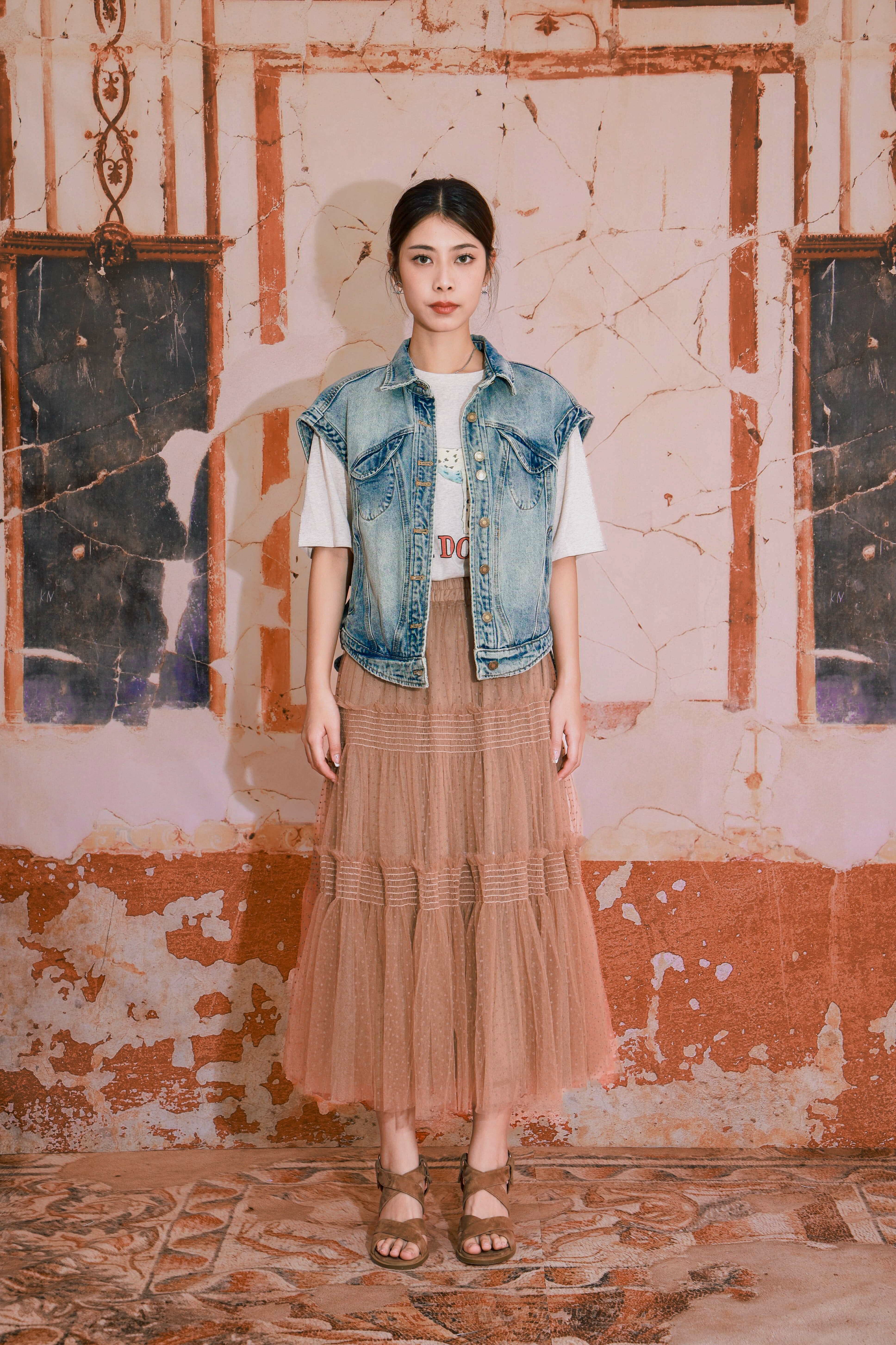 造型 850（背心＋Tee＋半截裙）