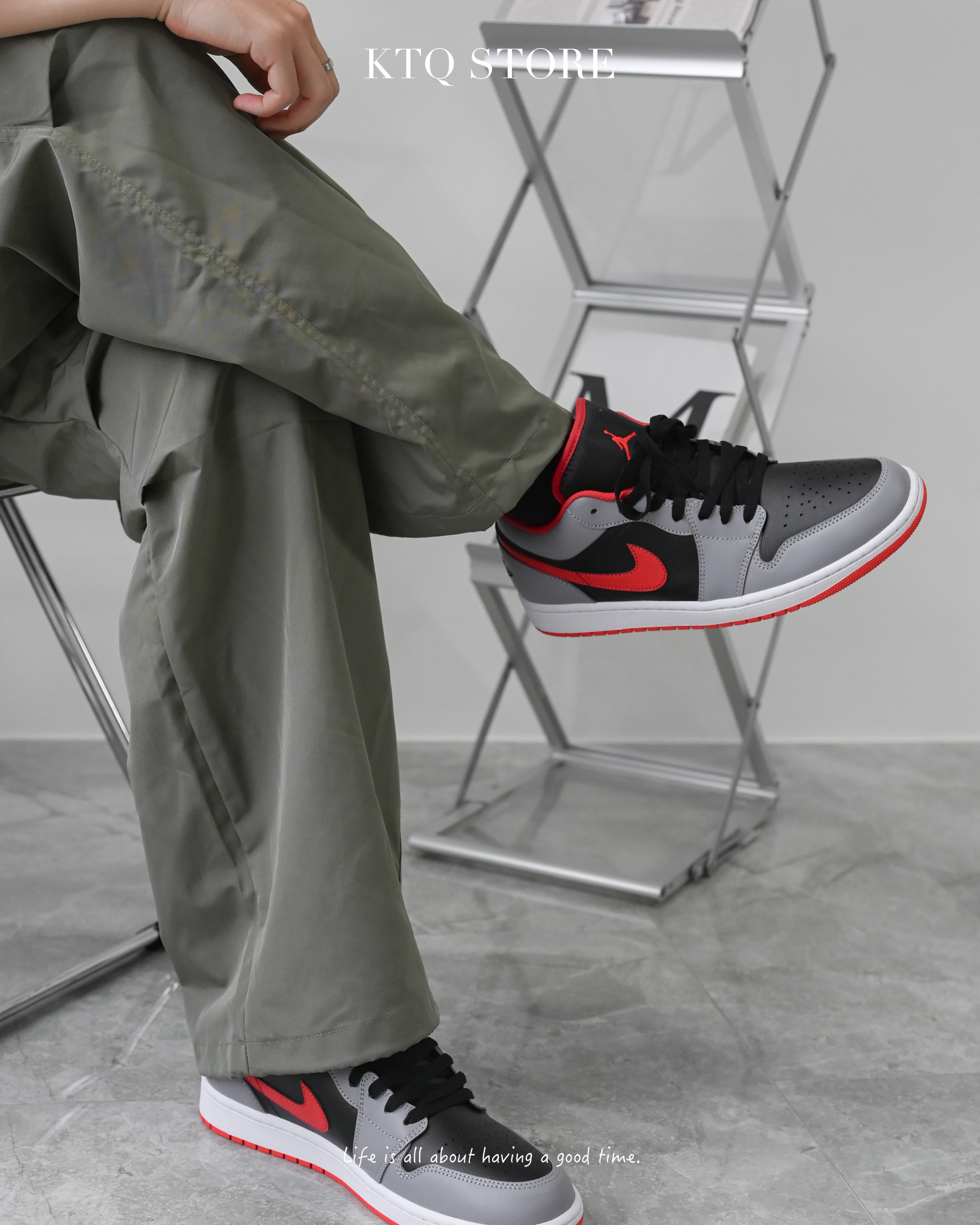 KTQ STORE ‧ NIKE JORDAN 1 LOW "Smoke Grey" 煙灰紅男鞋 553558-060