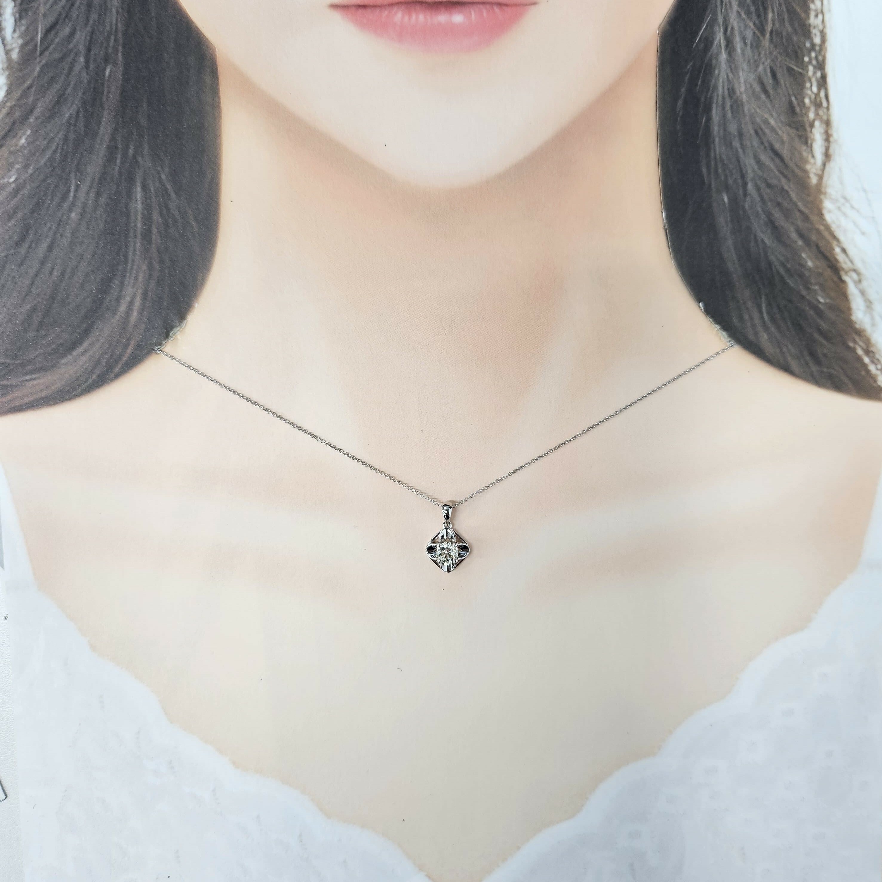 18K White Gold 0.56ct Diamond Pendant