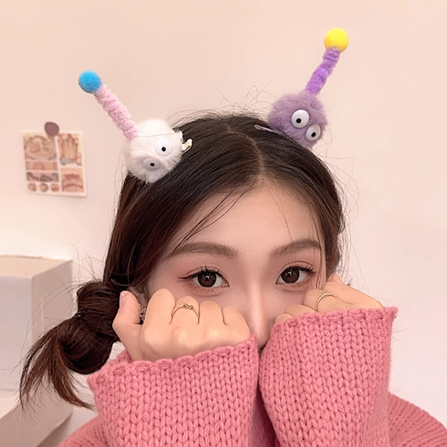 [4 FOR RM10] Cute Pom-Pom Twist Plush Hair Clip