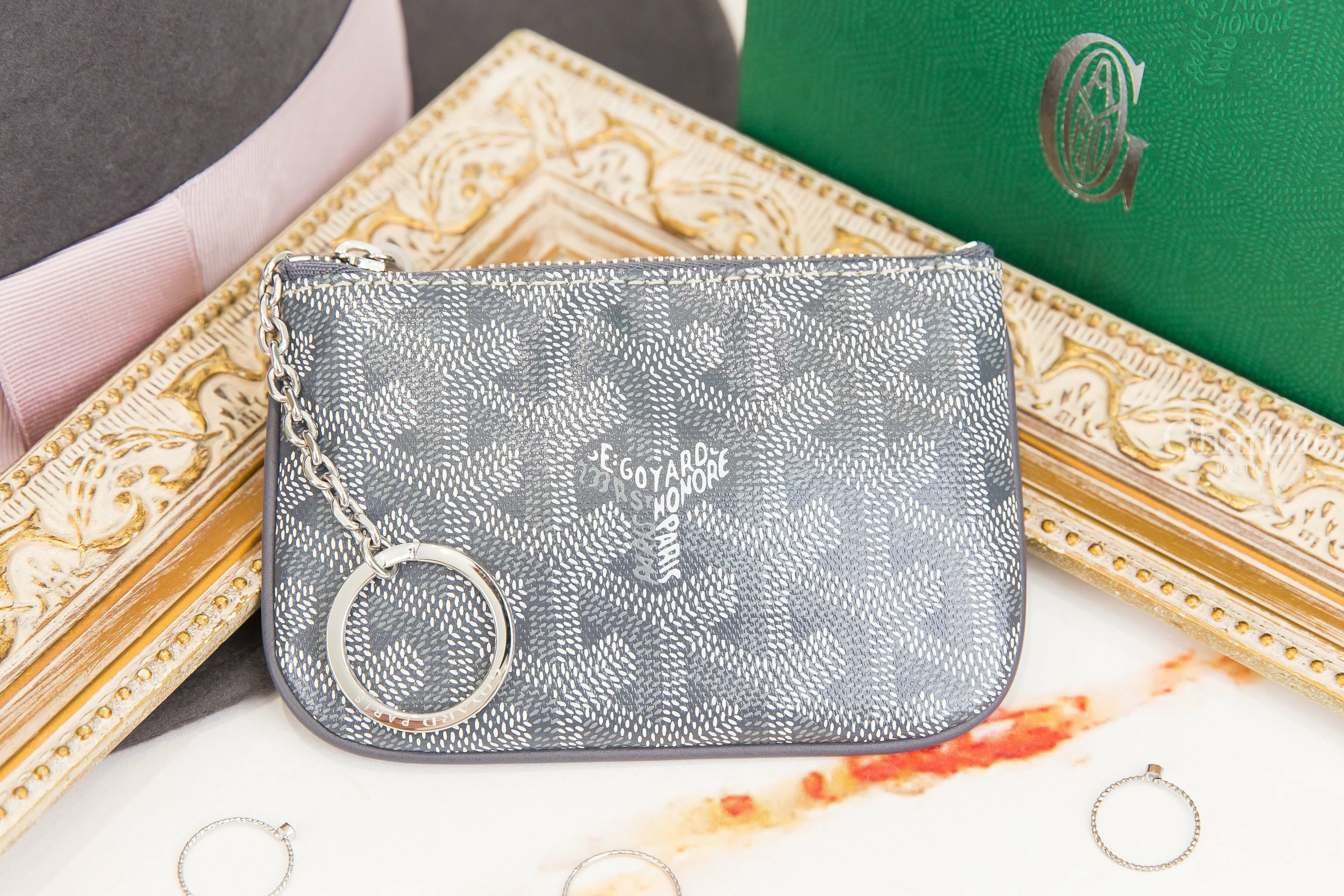 Goyard Sénat Nano Key Pouch 灰色小牛皮黃色內裡銀釦拉鍊鑰匙零錢包-Charline Boutique 精品代購