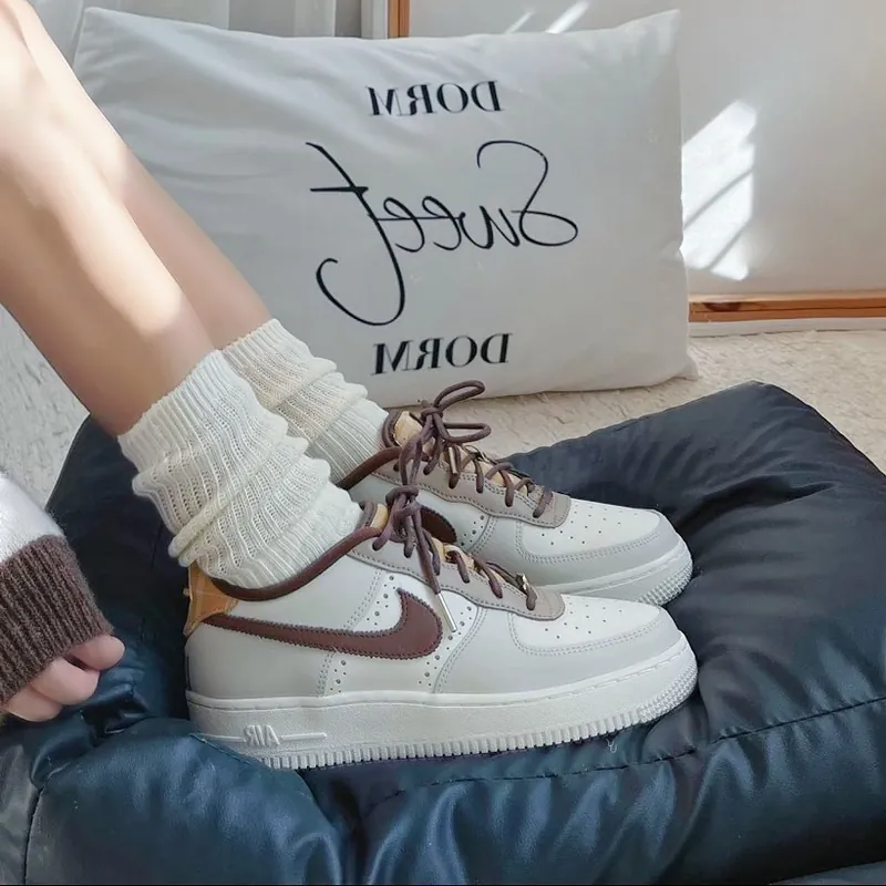 NIKE AIR FORCE 1 巴洛克 美拉德 可可雕花限定