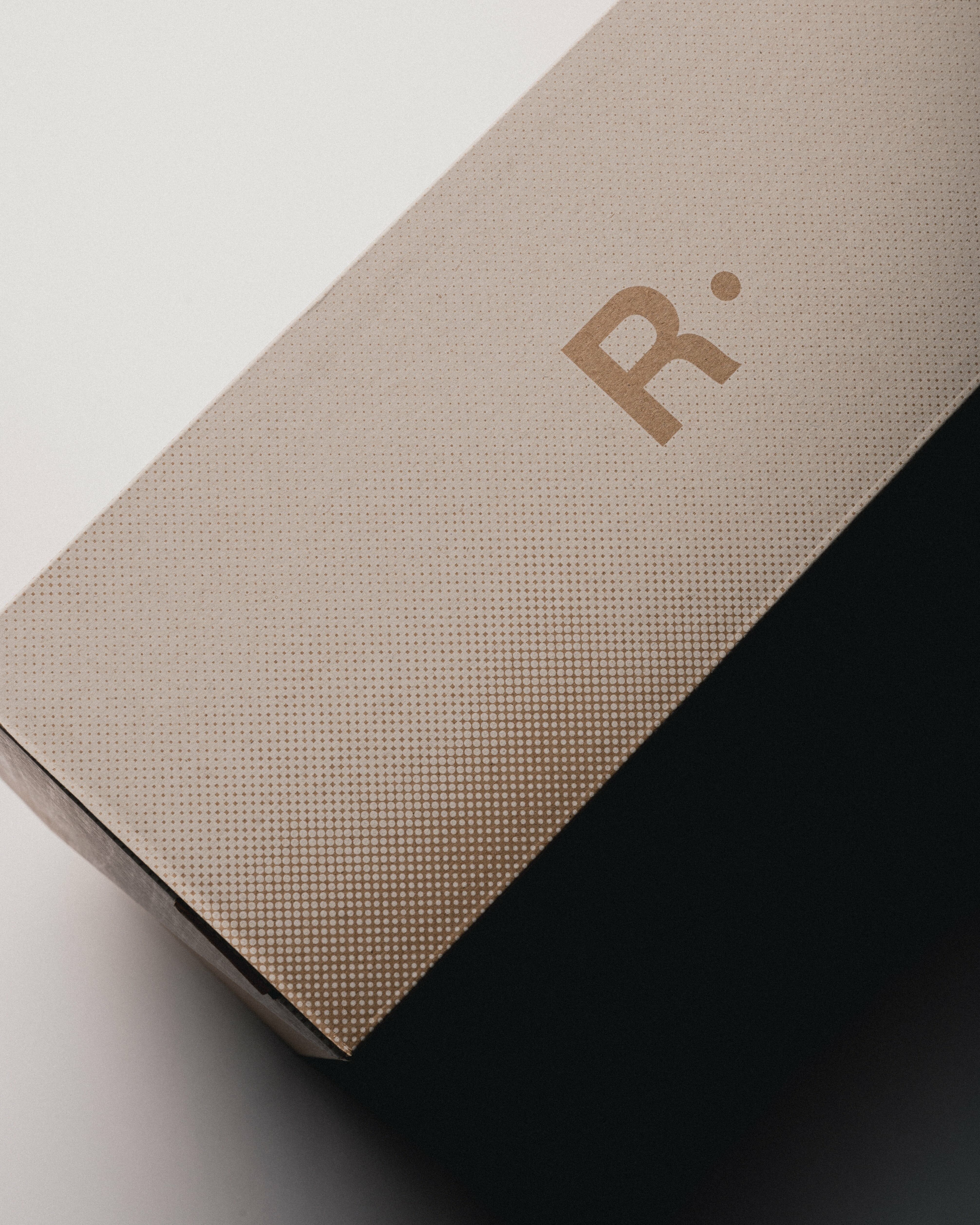 [現貨] ON RUNNING THE ROGER PRO | ALOE