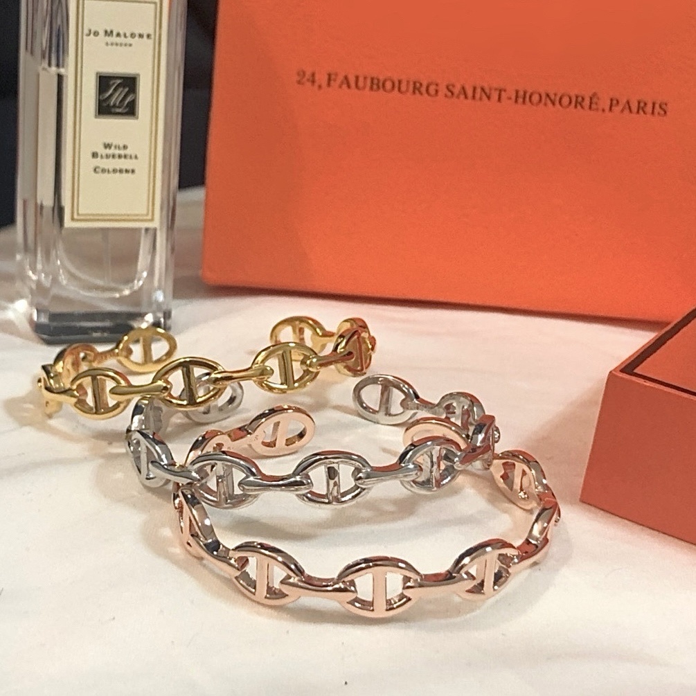 18k高奢一體式豬鼻定製開口手鐲