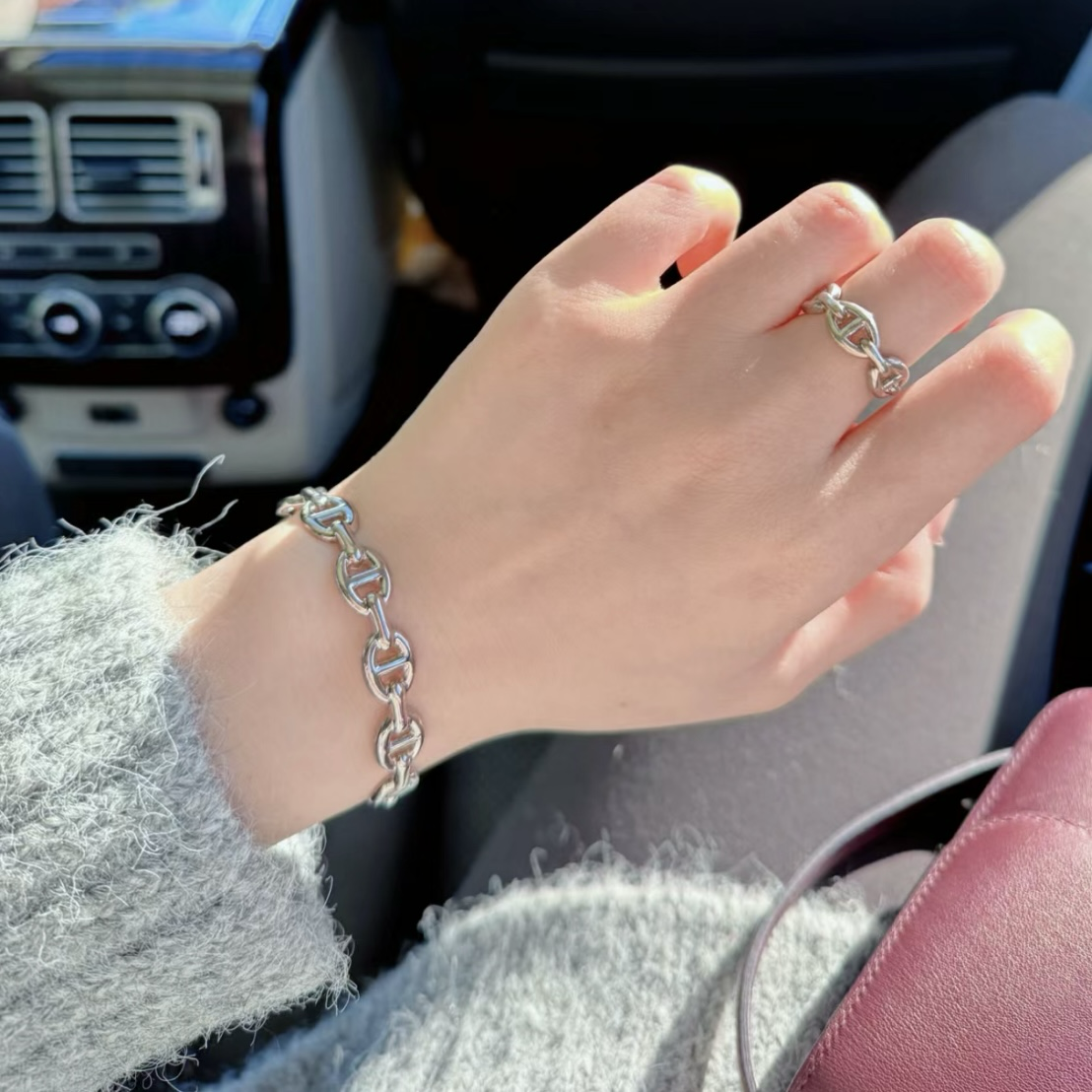 18k高奢一體式豬鼻定製開口手鐲