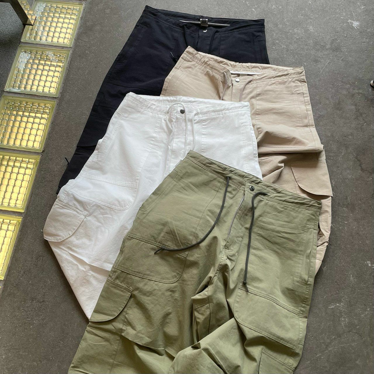 淨色可束腳工裝鬆身褲 OREO-066P