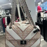 [S] KARL LAGERFELD LH0HI283 AGYNESS BOUCLE SHOULDER BAG,ROSE SMOKED ML, 196788712317 (SKL976)