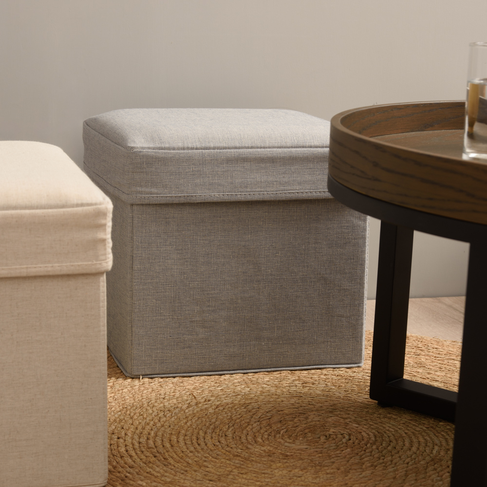 ALFIO 收納椅凳 放在客廳做為招待客人的小椅子也非常適合