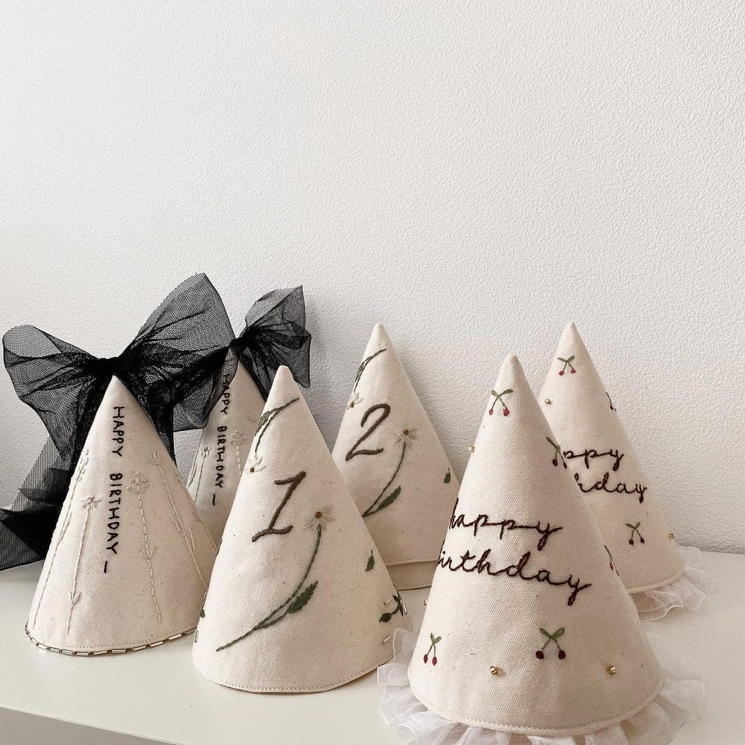 Lady Birthday hat NO.1