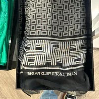 [S] KARL LAGERFELD L4WS7577 MONOGRAM BORDER WRAP,EGS, 196788635685 (SKL996)