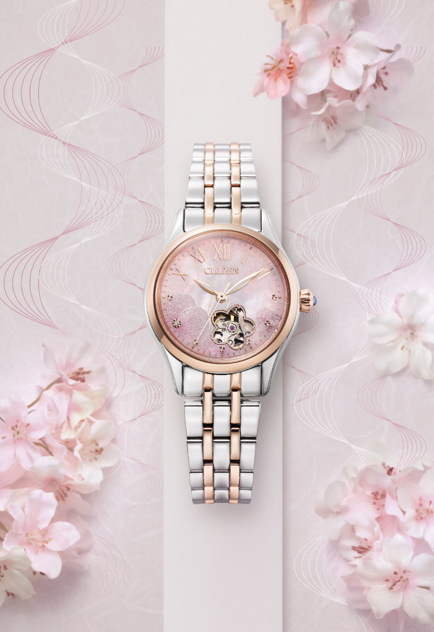 萬年鐘錶 - Citizen 星辰錶 XC女錶  套組錶款  Hebe田馥甄櫻花限定機械女錶 PR1044-87Y 錶徑34MM
