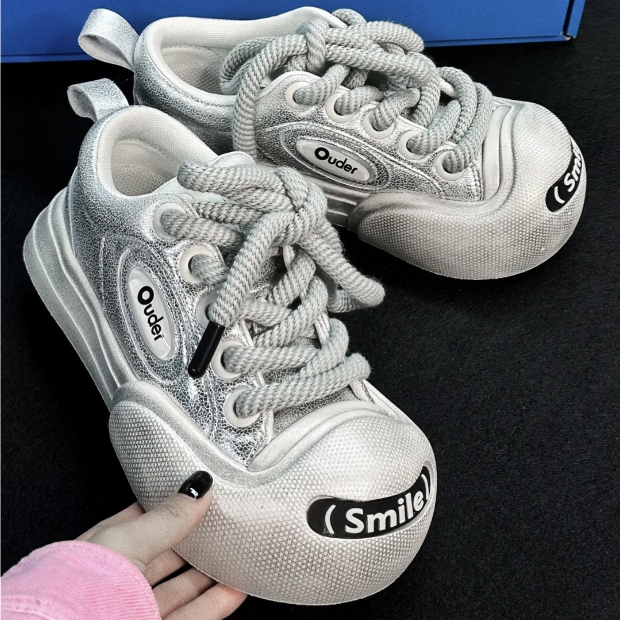 Ouder Smiler 開口笑 圓頭 厚底 低筒 帆布鞋 平民版 解構 銀灰