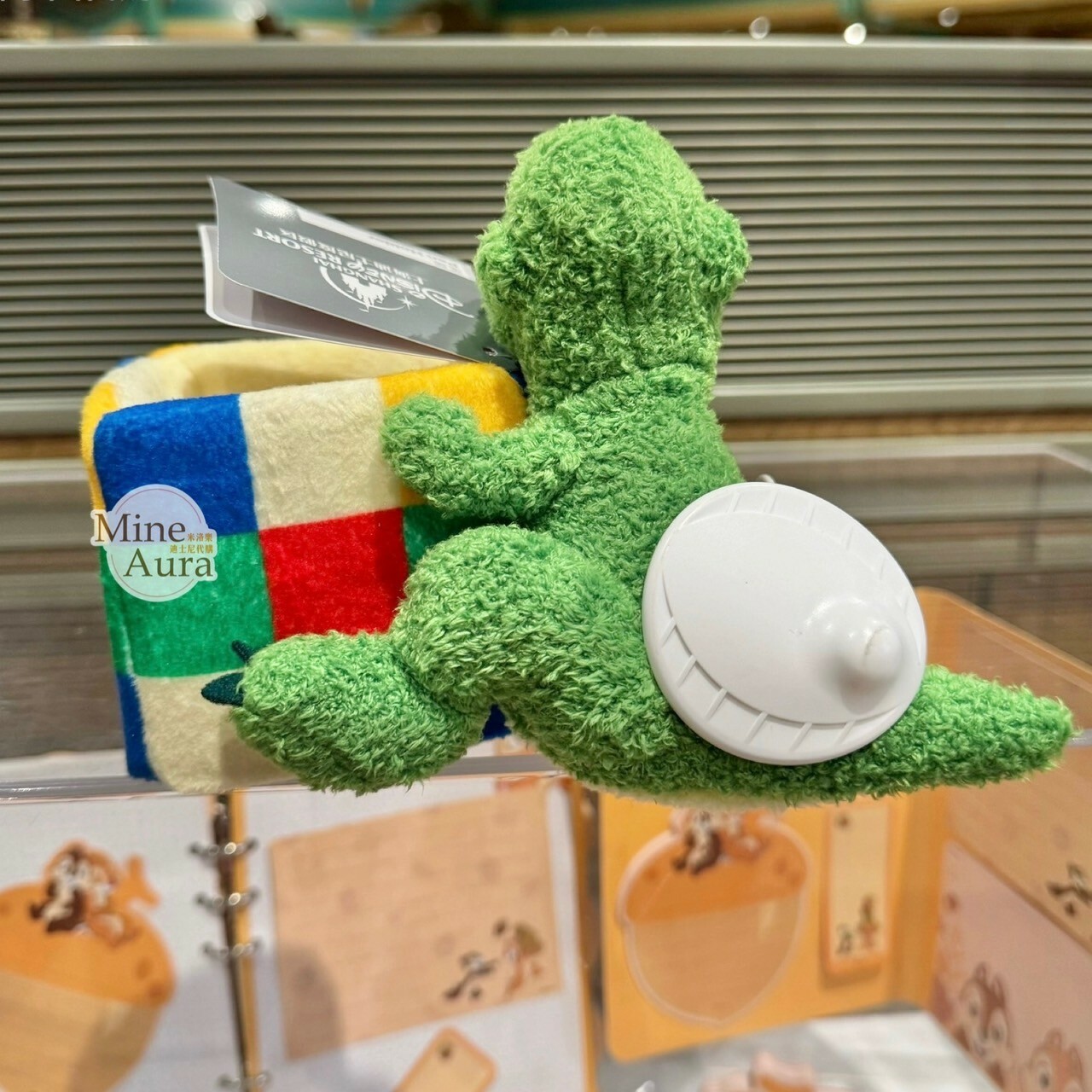 (限時特價) 抱抱龍 Rex 抱魔術方塊造型 絨毛 筆筒 擺飾品 玩偶 玩具總動員 Toy Story -上海迪士尼樂園