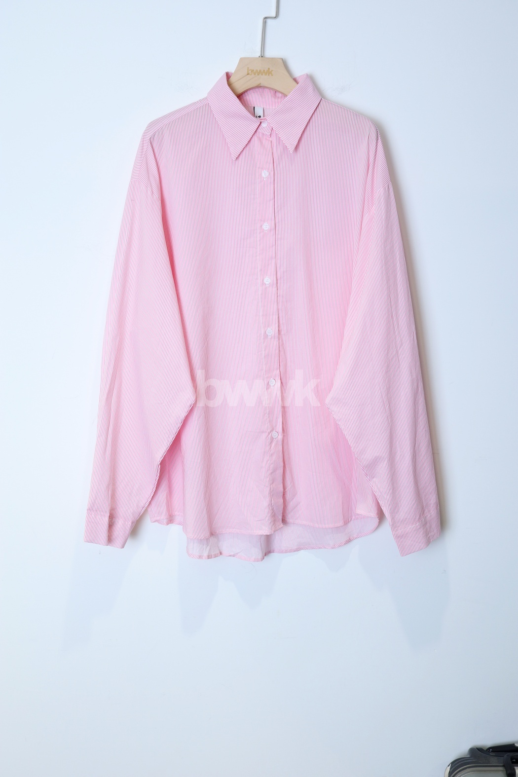 【瑕疵】夏日清新直紋襯衫-粉