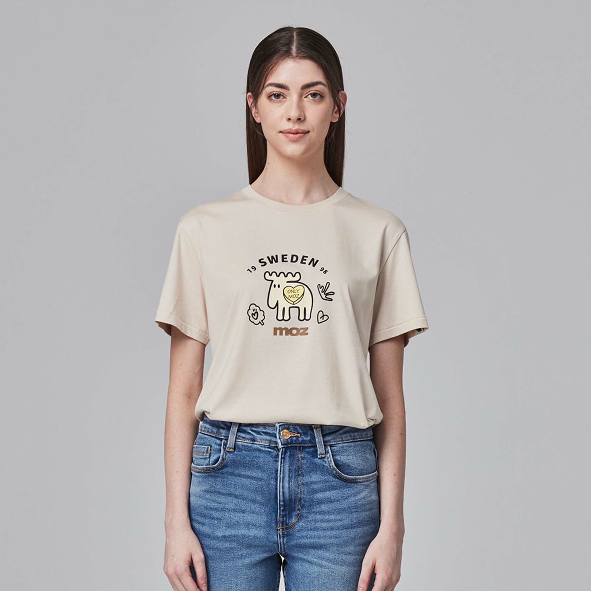 【官網限定款】moz瑞典 環形插畫駝鹿 舒適柔棉 100%純棉短T-奶茶(亞洲版)男女共款