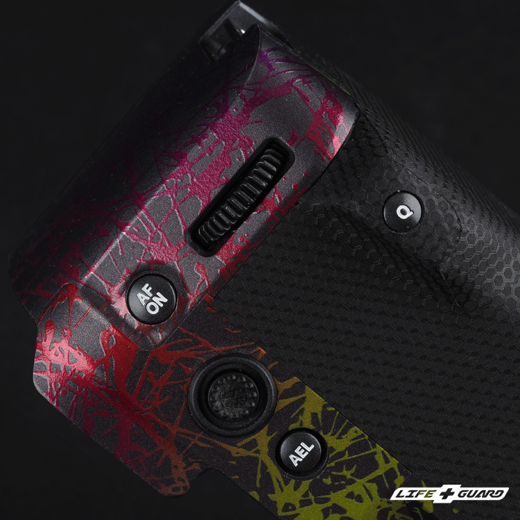 LIFE+GUARD FUJIFILM VG-GFX100 II 貼膜質感特寫，LIFE+GUARD 設計風格