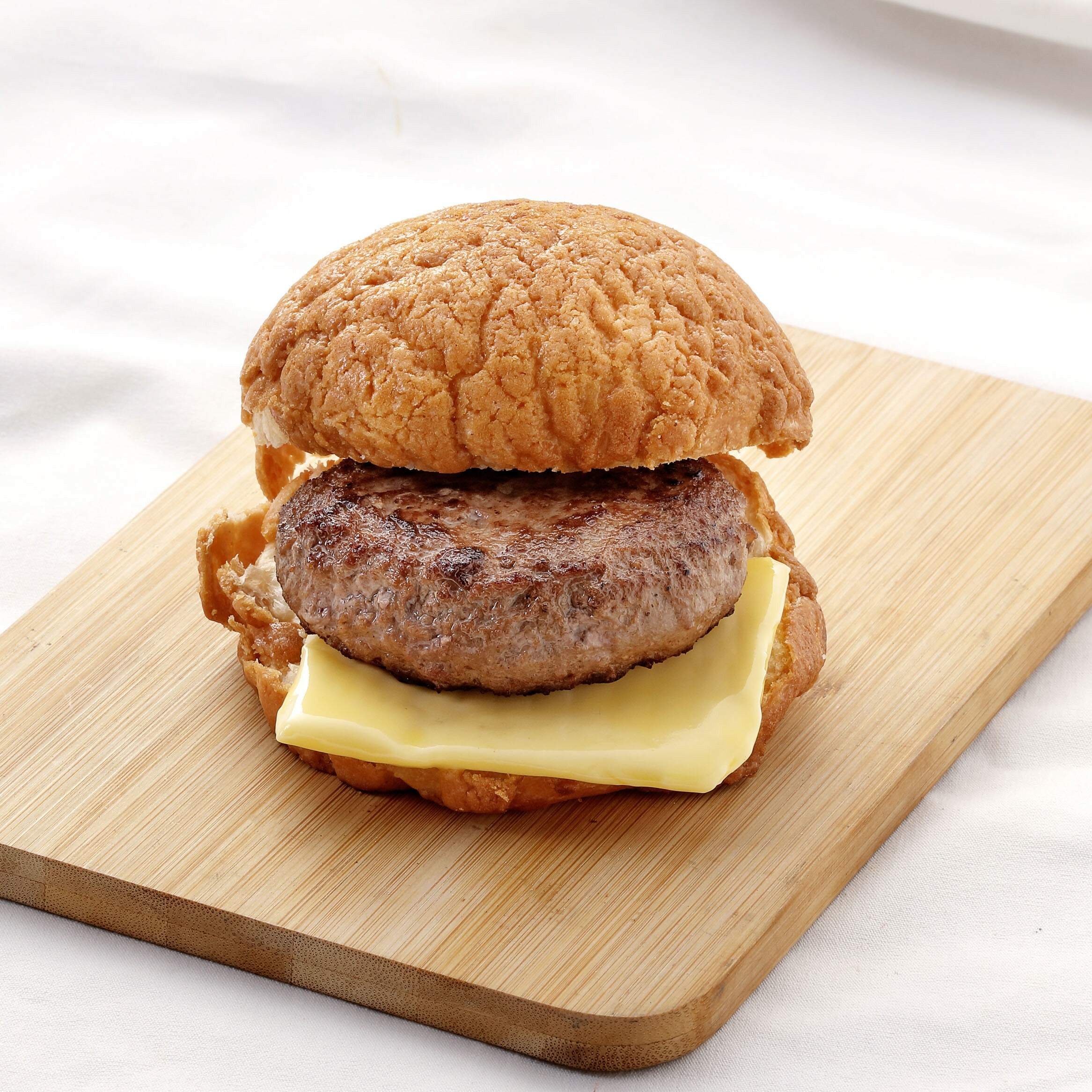 【胡同】上選和牛漢堡肉菠蘿包4入組(咖哩/香草/黑胡椒/麻辣)