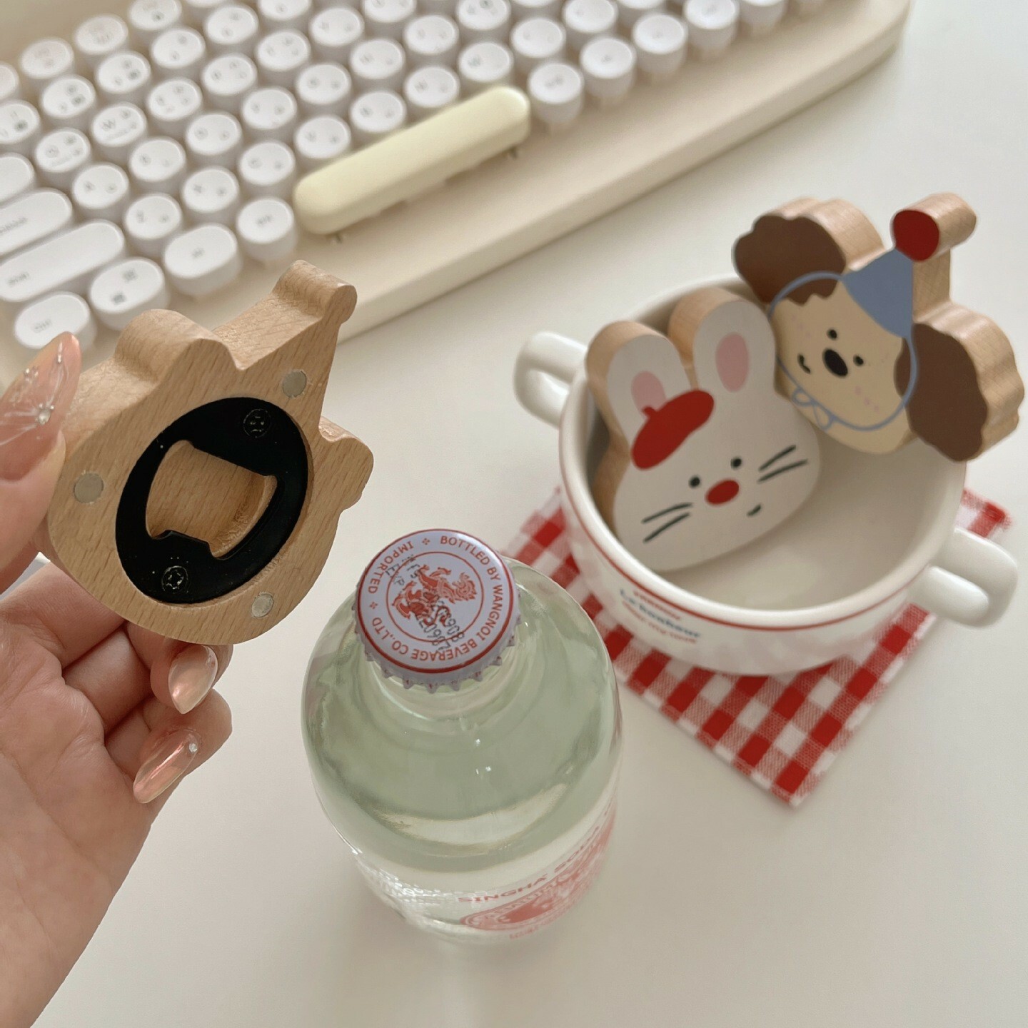 《4039》趣味小熊兔兔磁吸冰箱貼開瓶器