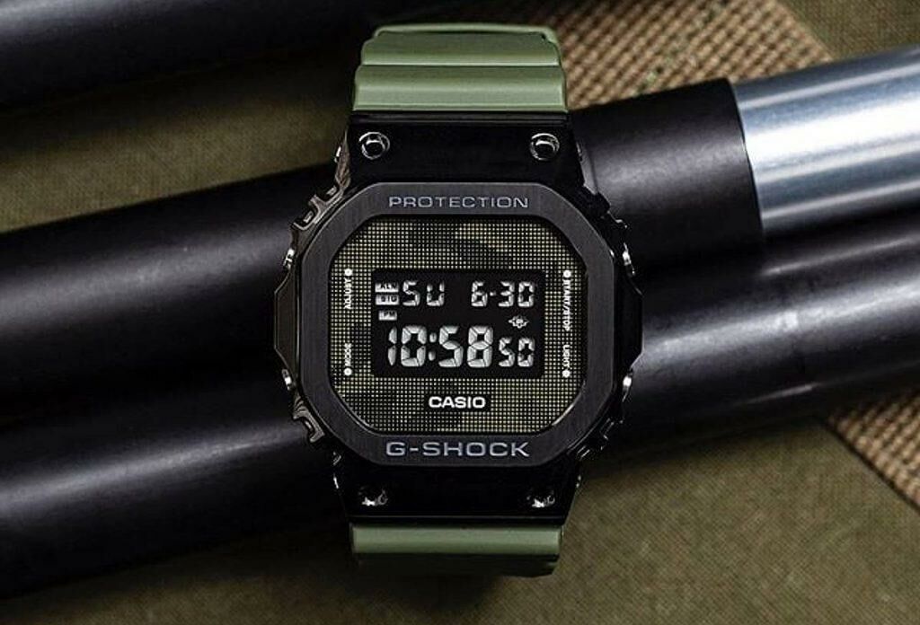 Casio G-Shock GM-5600B-3 手錶 (香港行貨)