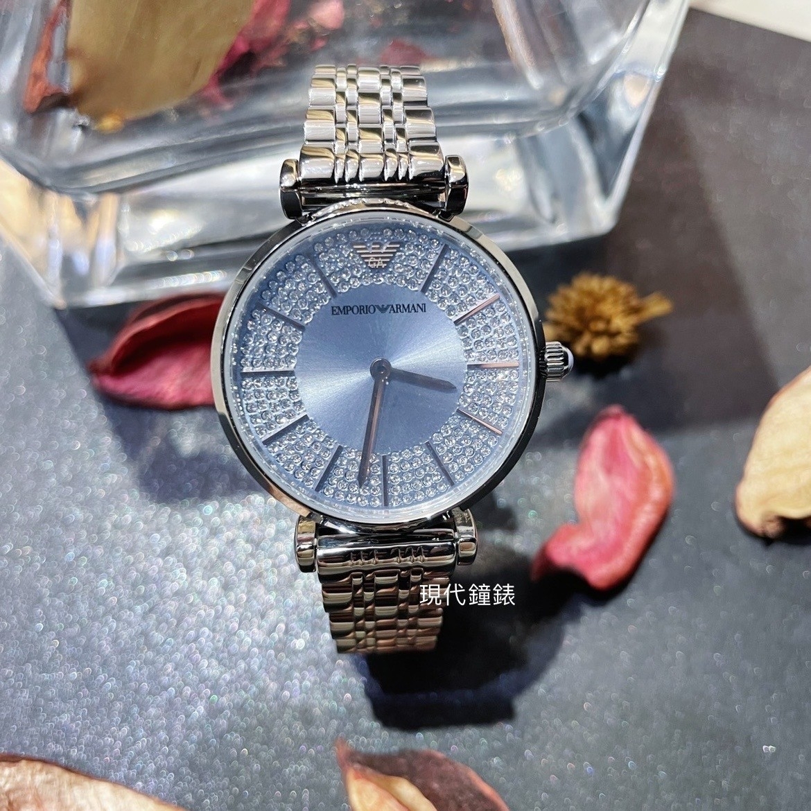 【EMPORIO ARMANI 亞曼尼】夢境環鑽女士腕錶 AR11594 32mm 現代鐘錶