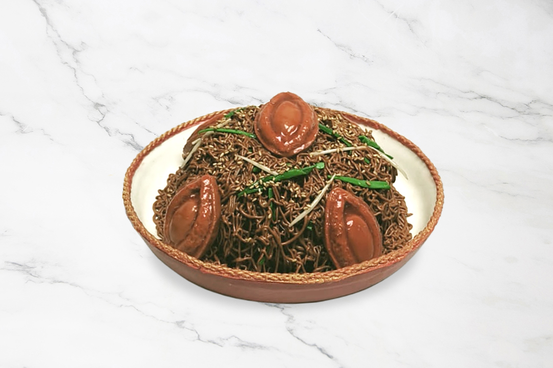 Stir-Fry Noodles with Abalone Cake PTW139