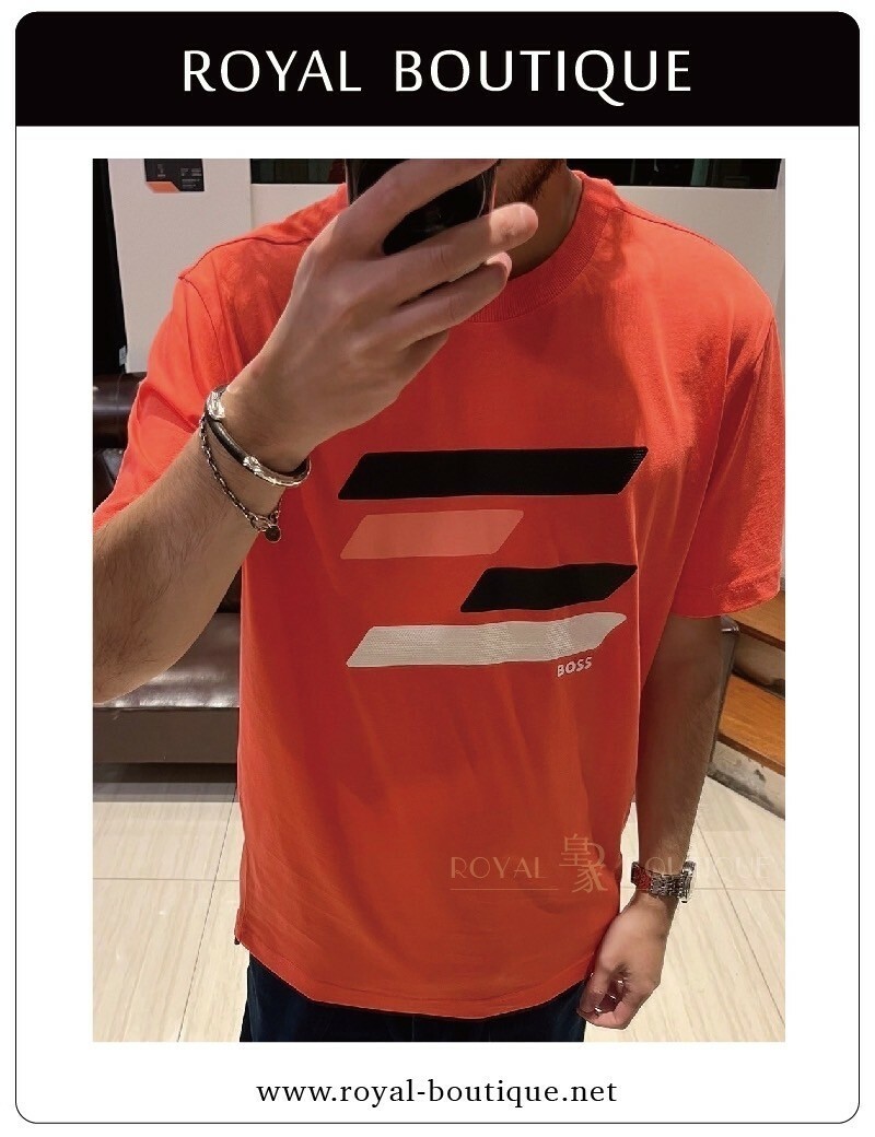 BOSS 胸前深淺色塊短T