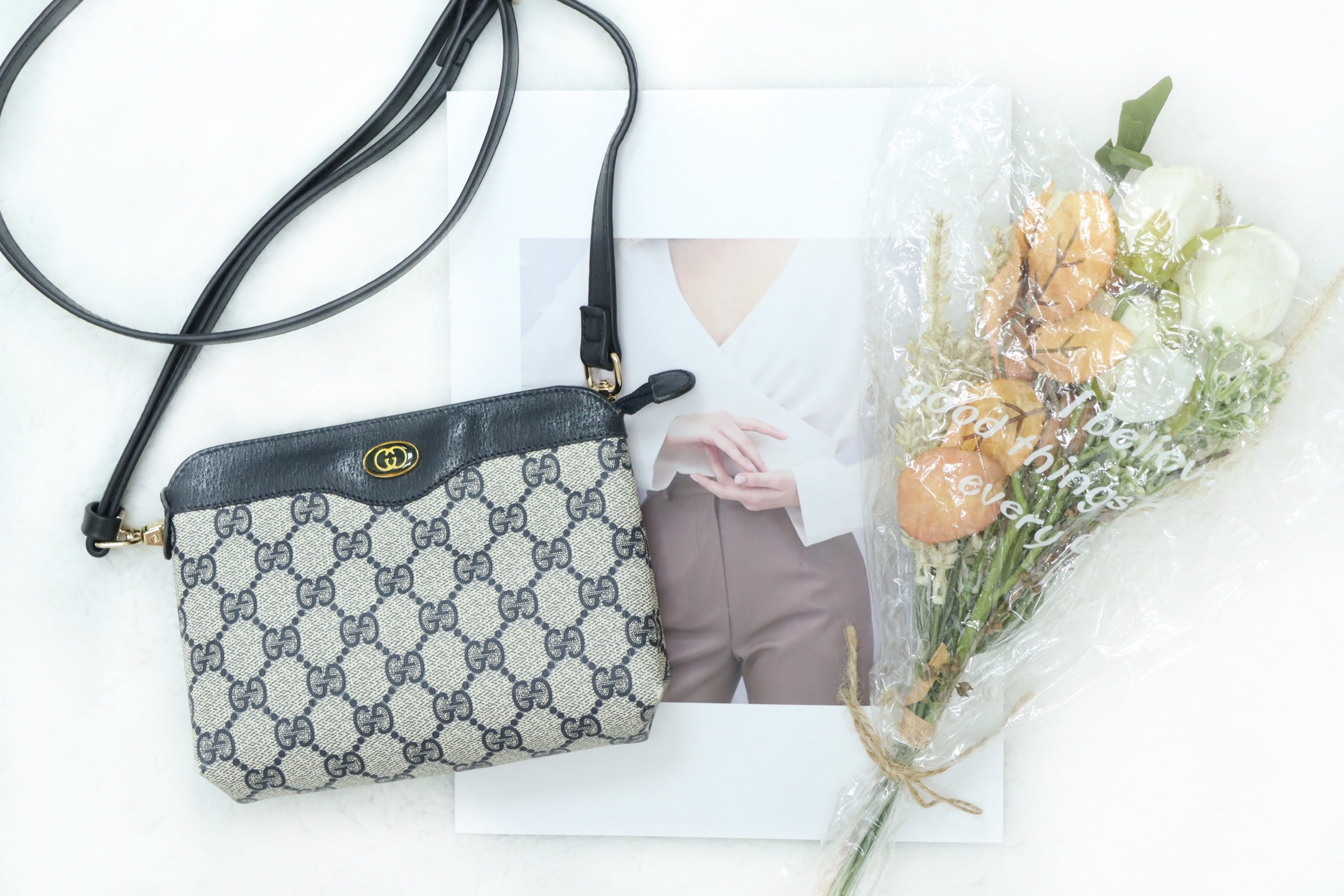 Gucci pouch 藍黑老花💙