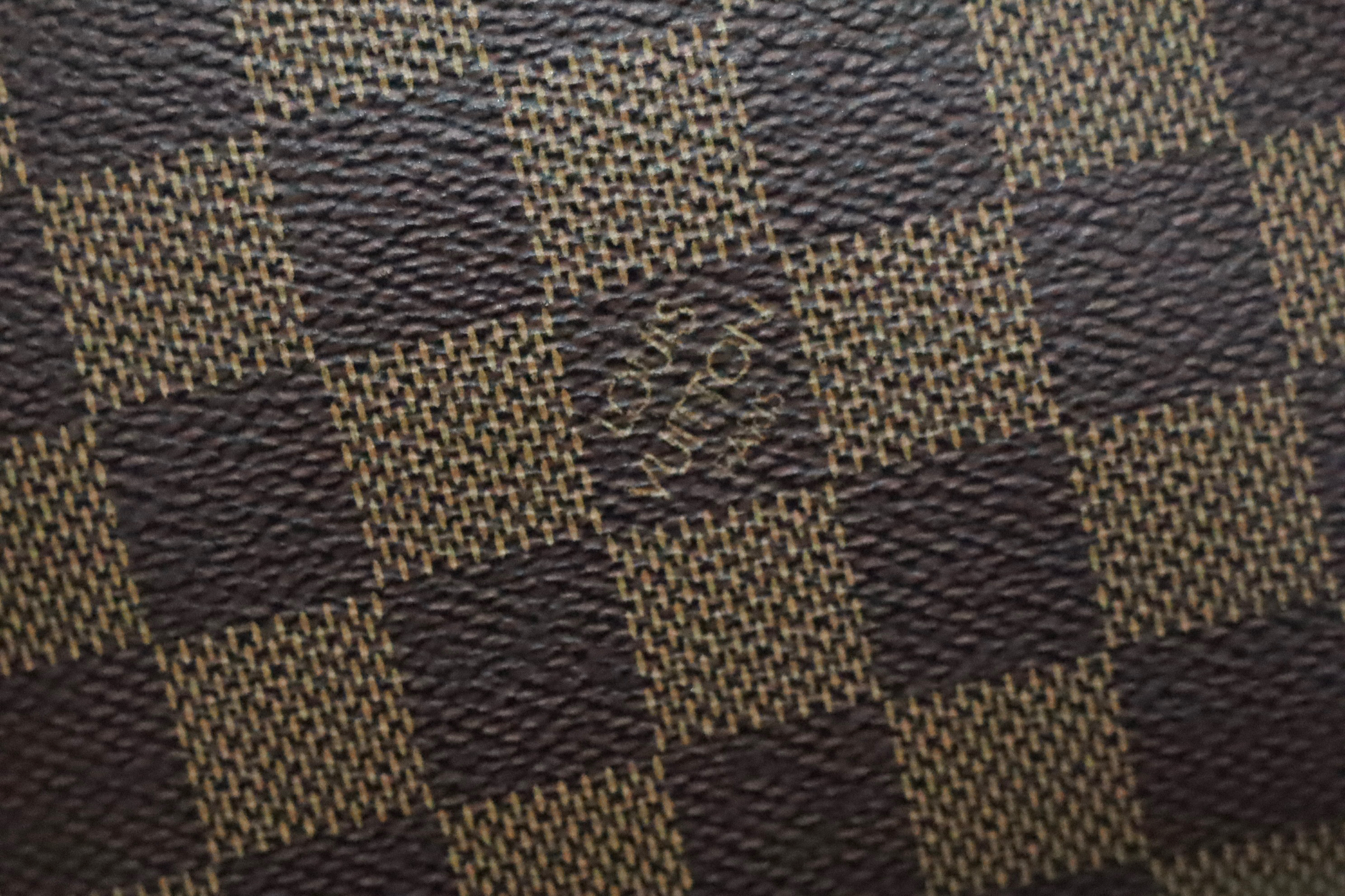 Lv啡棋盤pouch 🤎