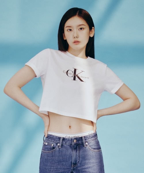 <快速出貨> Calvin Klein 寬鬆短版上衣 兩色