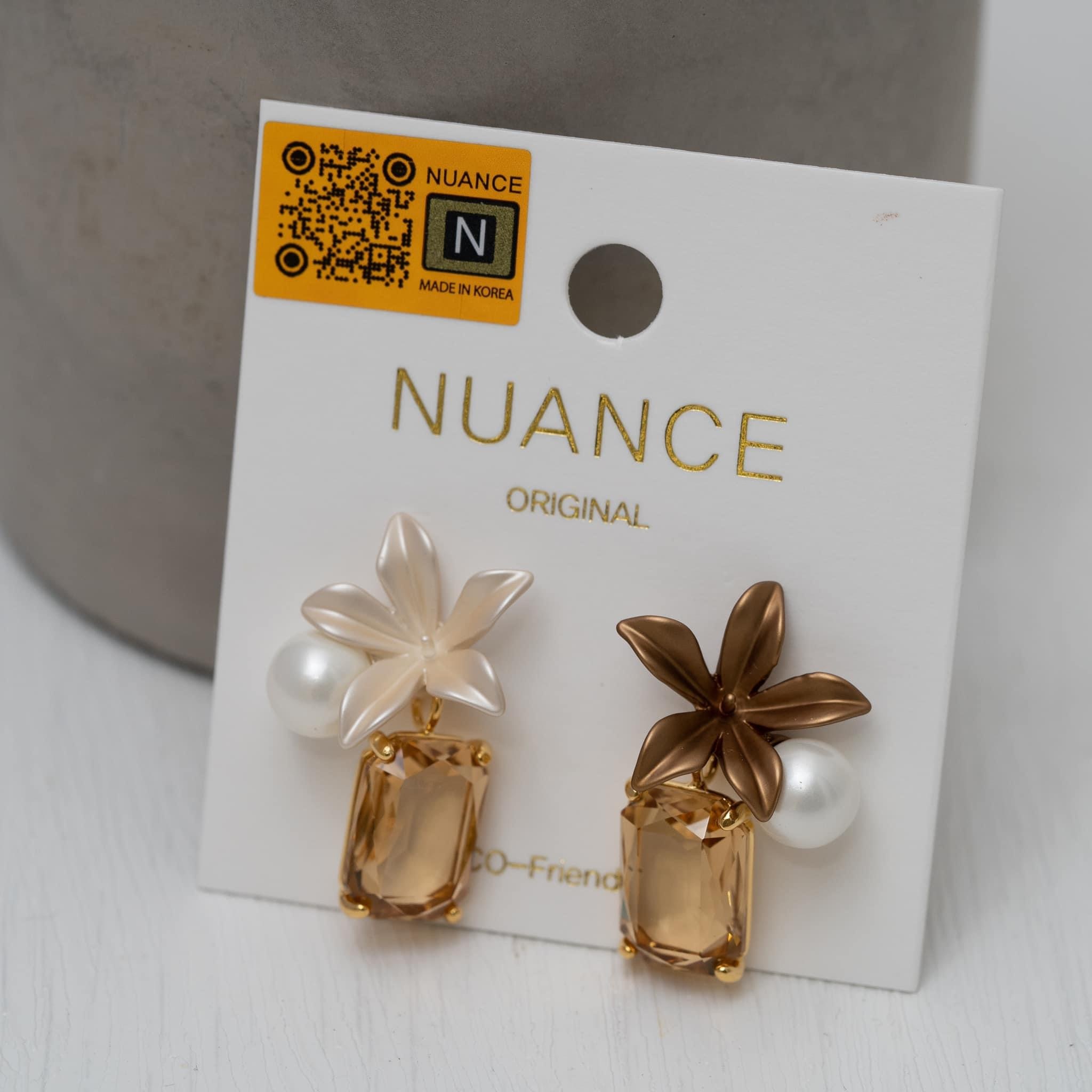 Nuance 撞色花方石耳環