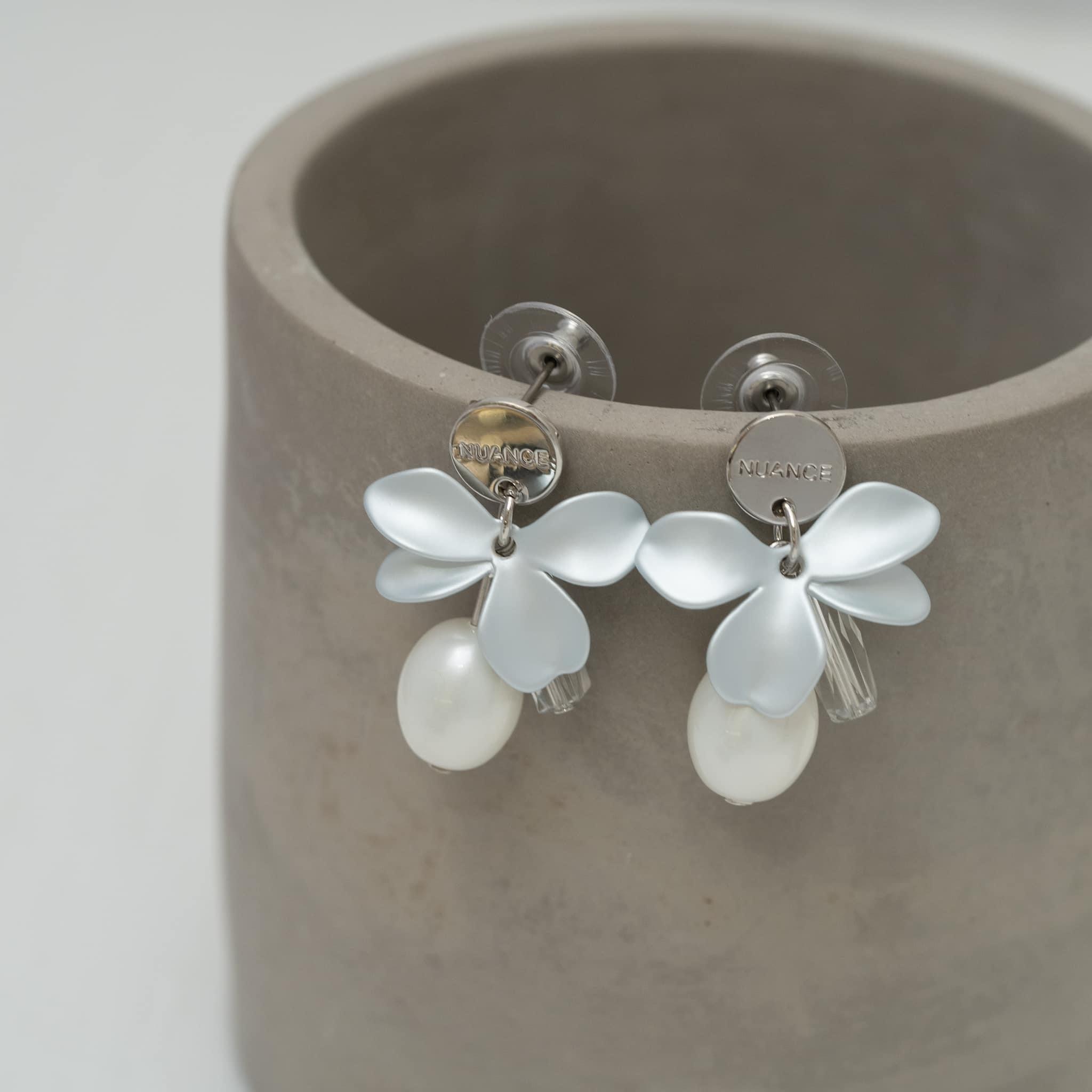 Nuance 春夏奶油色新款吊耳環