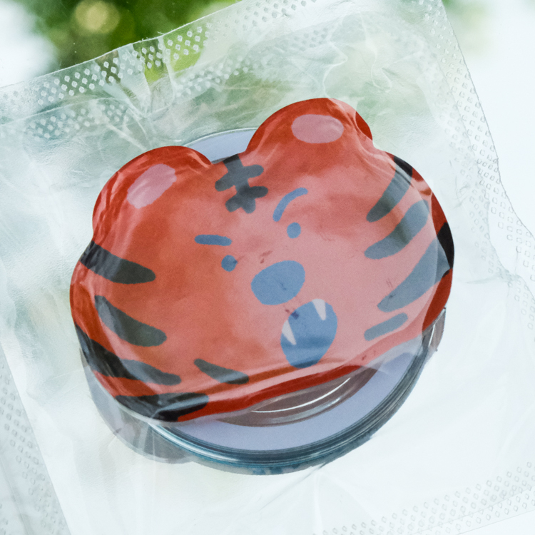 miii｜磁吸手機氣囊支架｜老虎