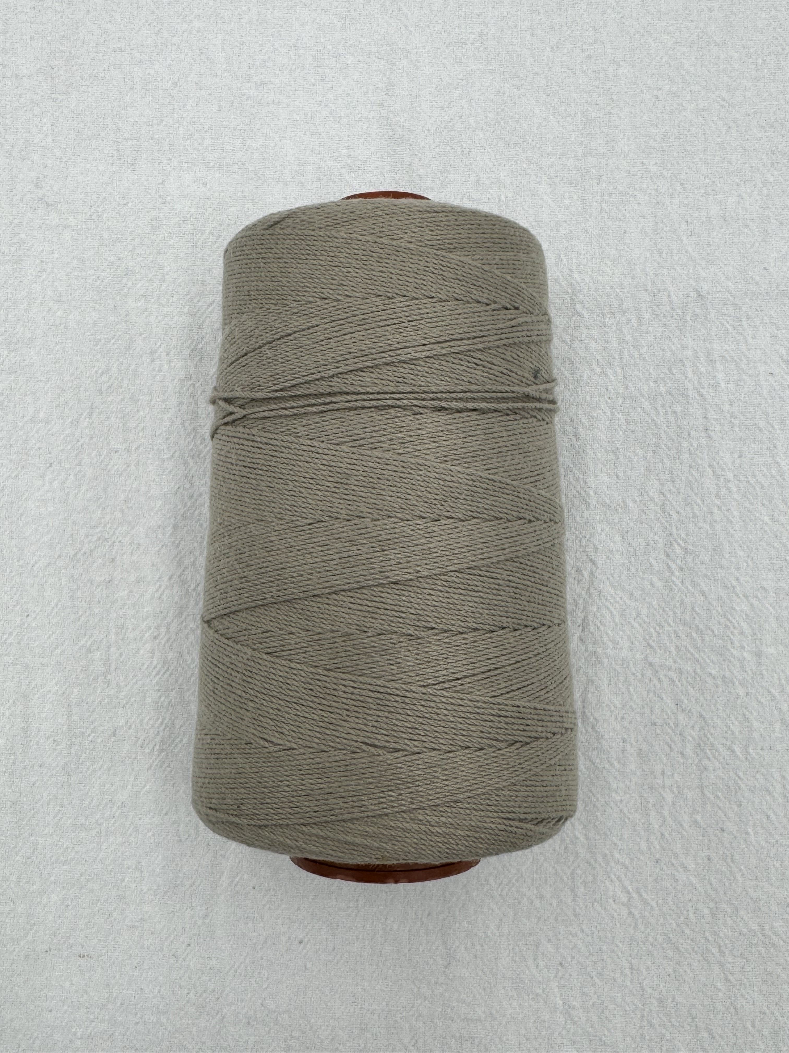 半磅-9股-色號A214