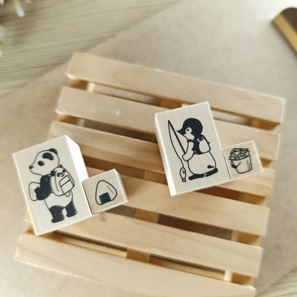 日本YUN．動物的背包之旅 原創櫸木印章組 熊貓/企鵝