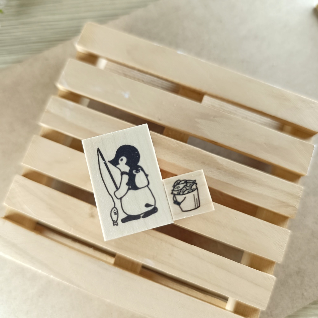 日本YUN．動物的背包之旅 原創櫸木印章組 熊貓/企鵝