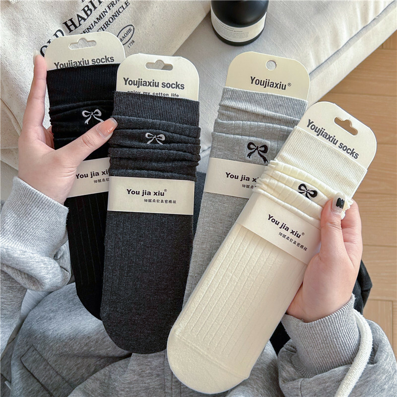 《4058》♾️抽條素色刺繡蝴蝶結中筒襪