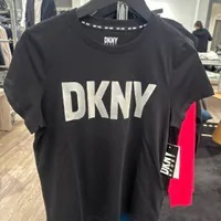 [S] DKNY LOGO PRINT T-SHIRT,BLACK/SILVER, DP4T9931-BSV (SD896)
