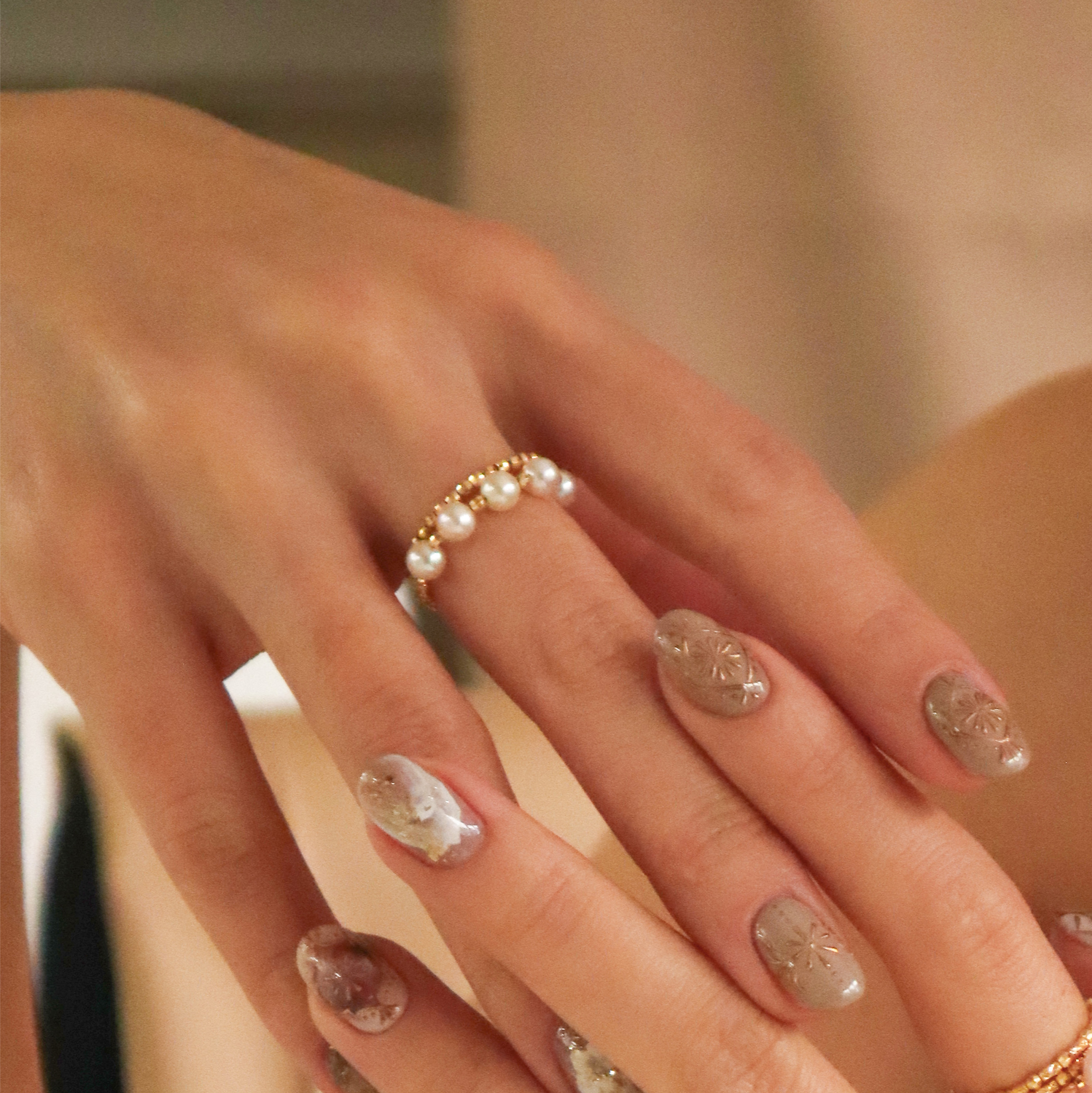 18K/日本設計款系列-珍珠皇冠環繞戒