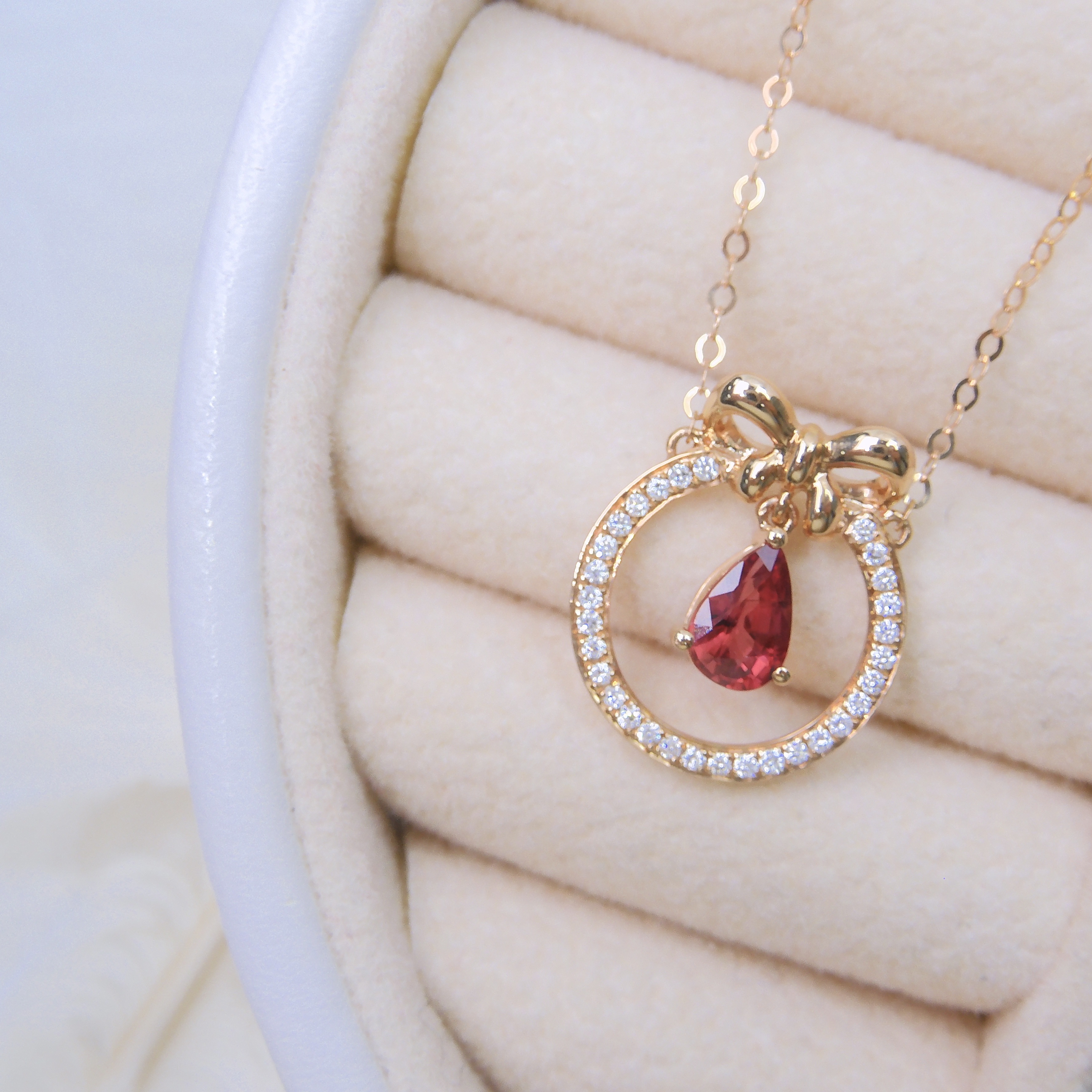 18K金 0.54ct 紅寶石項鏈